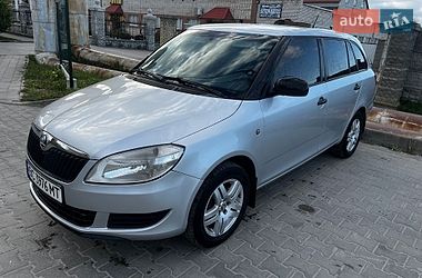Універсал Skoda Fabia 2014 в Новояворівську