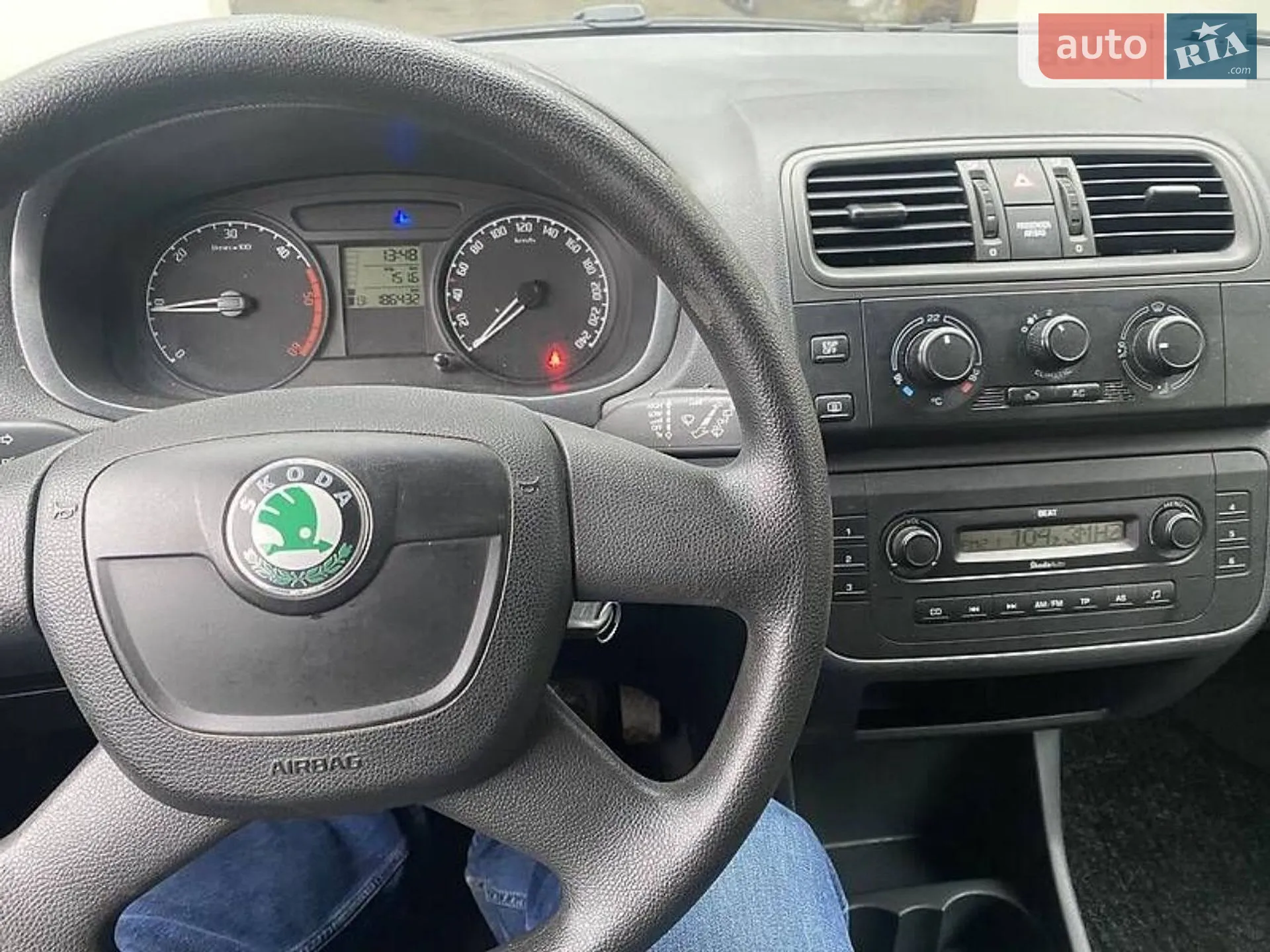 2010 Skoda Fabia - мініатюра 18