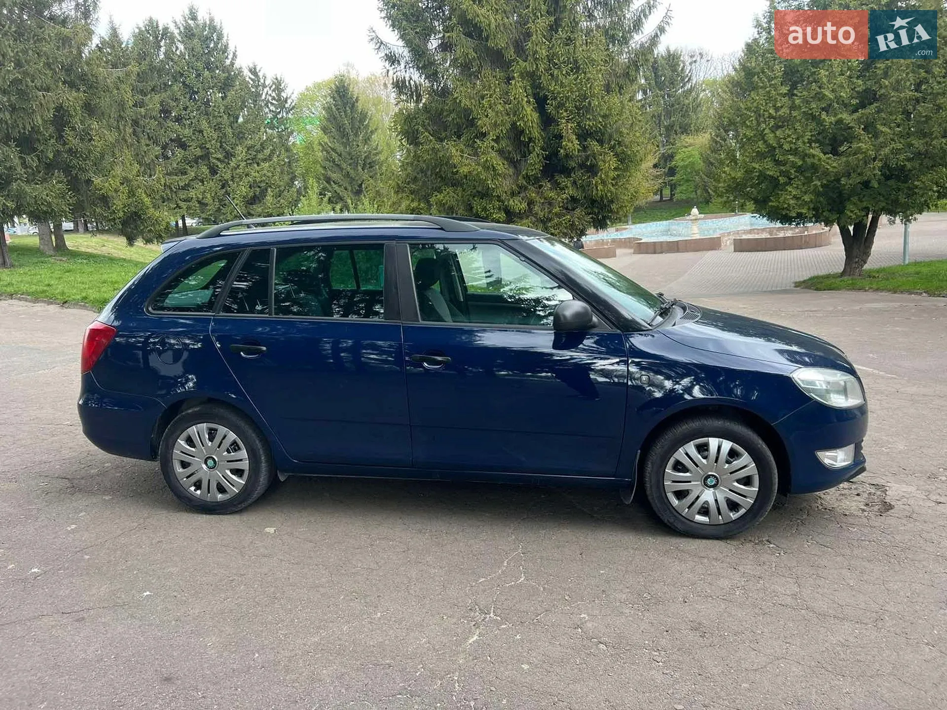 2014 Skoda Fabia - мініатюра 2
