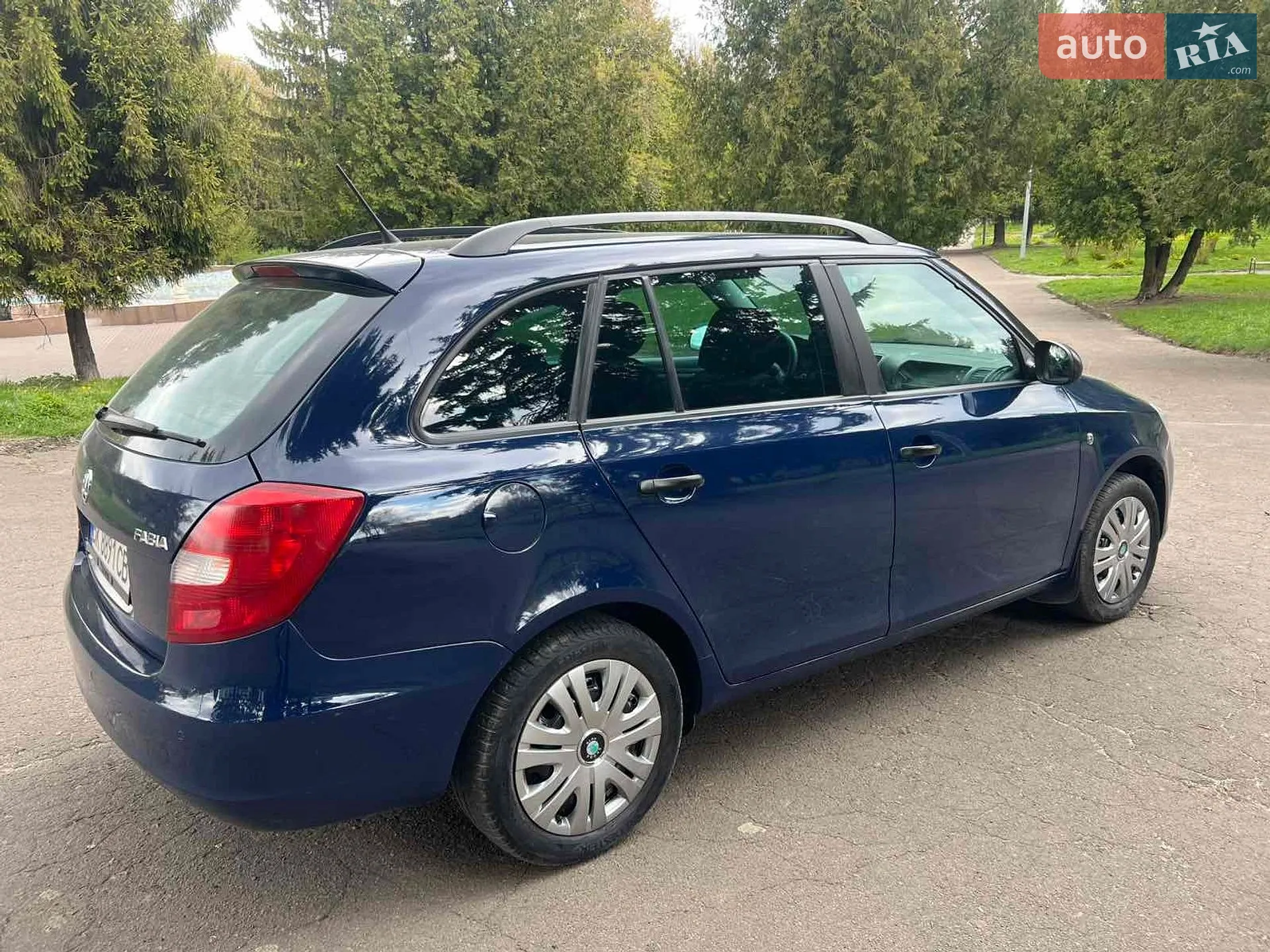 2014 Skoda Fabia - мініатюра 3