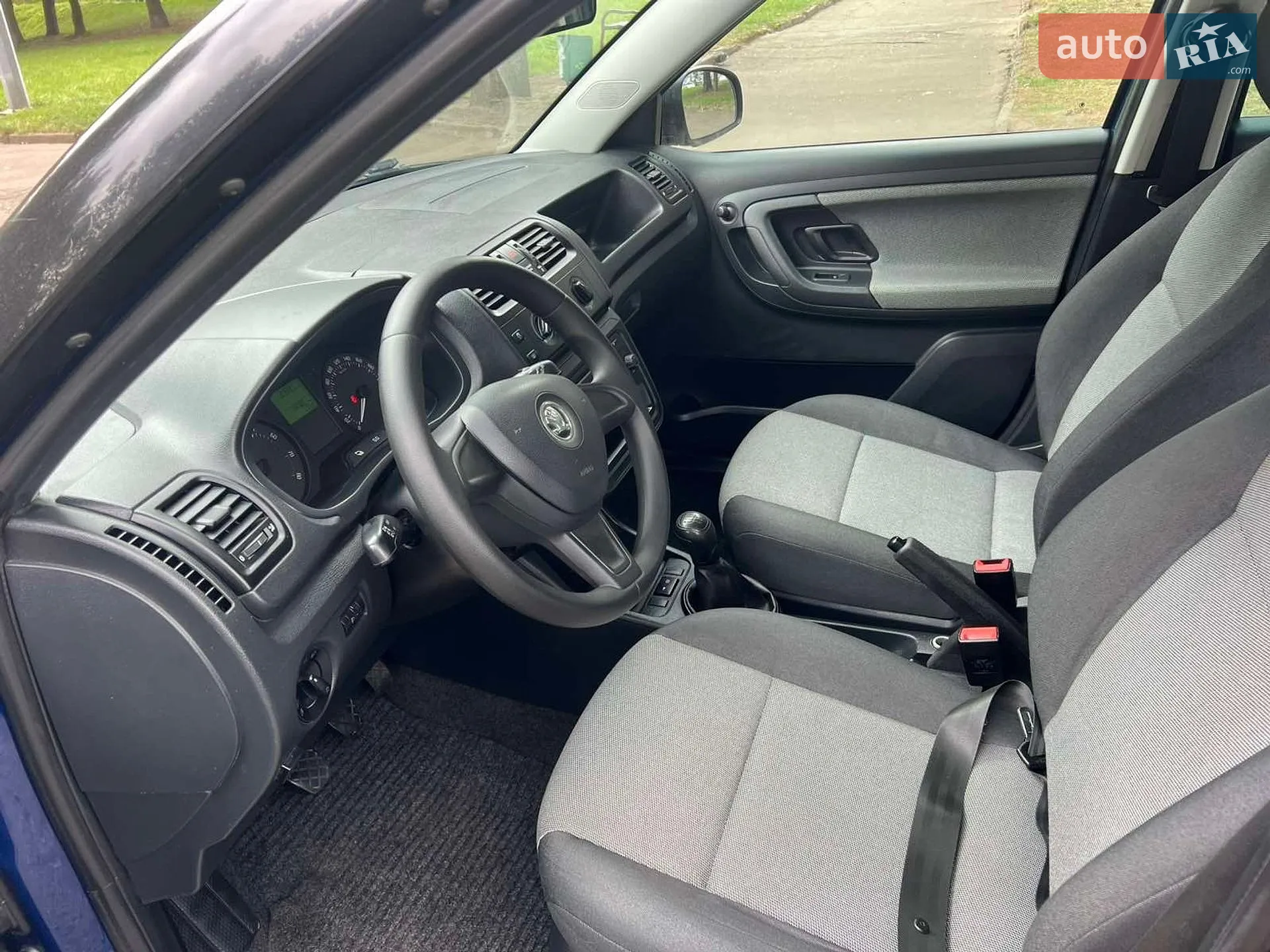 2014 Skoda Fabia - мініатюра 26