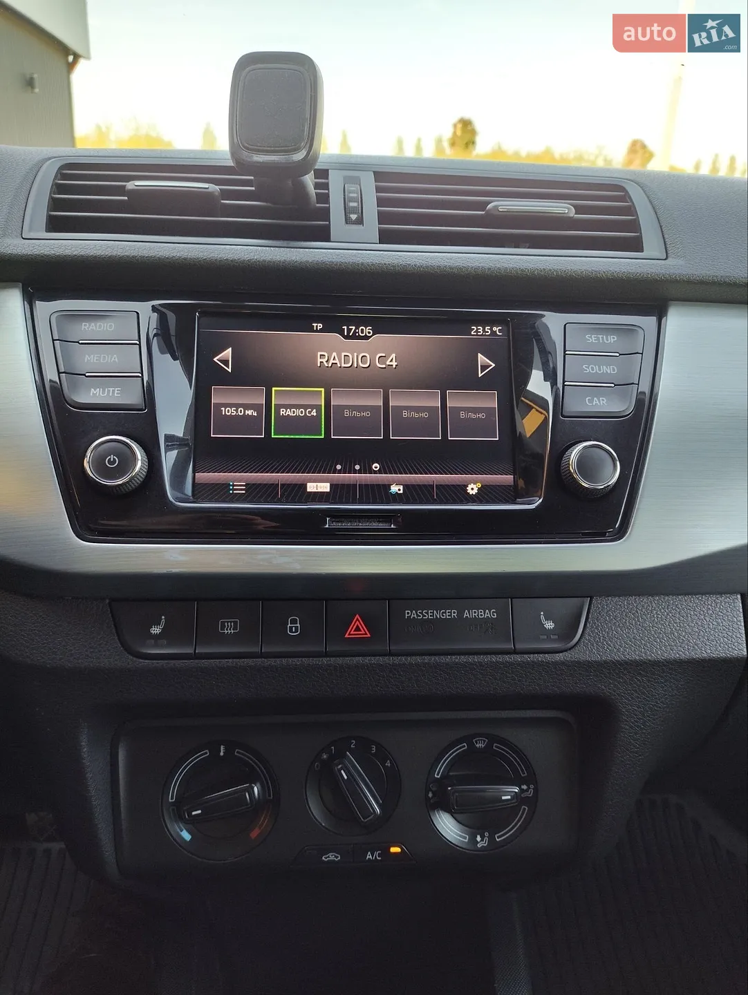 2018 Skoda Fabia - мініатюра 97