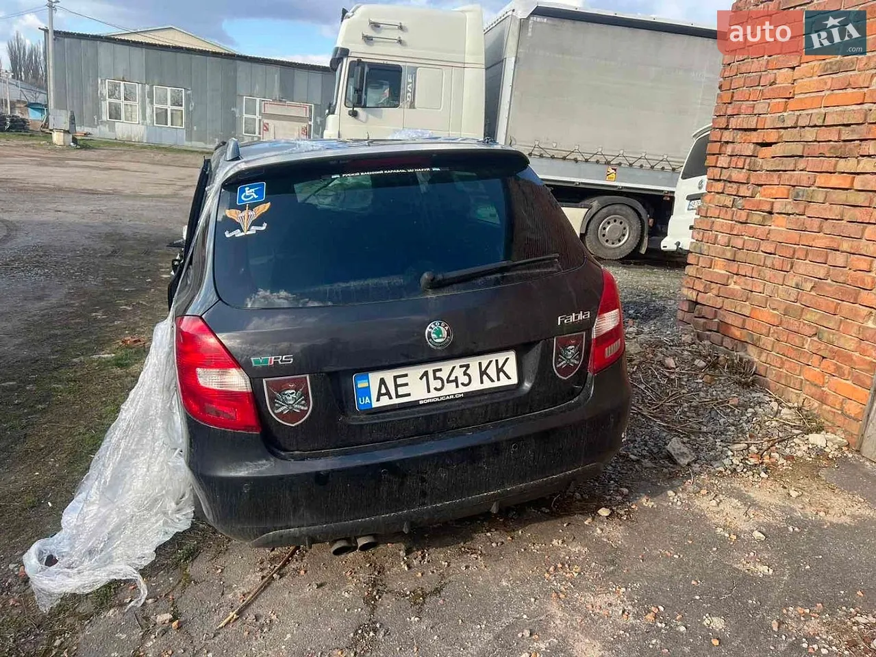 2011 Skoda Fabia - мініатюра 27