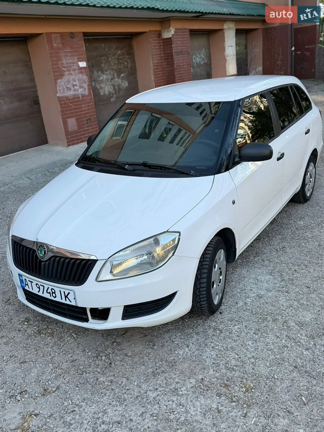 2011 Skoda Fabia - мініатюра 7