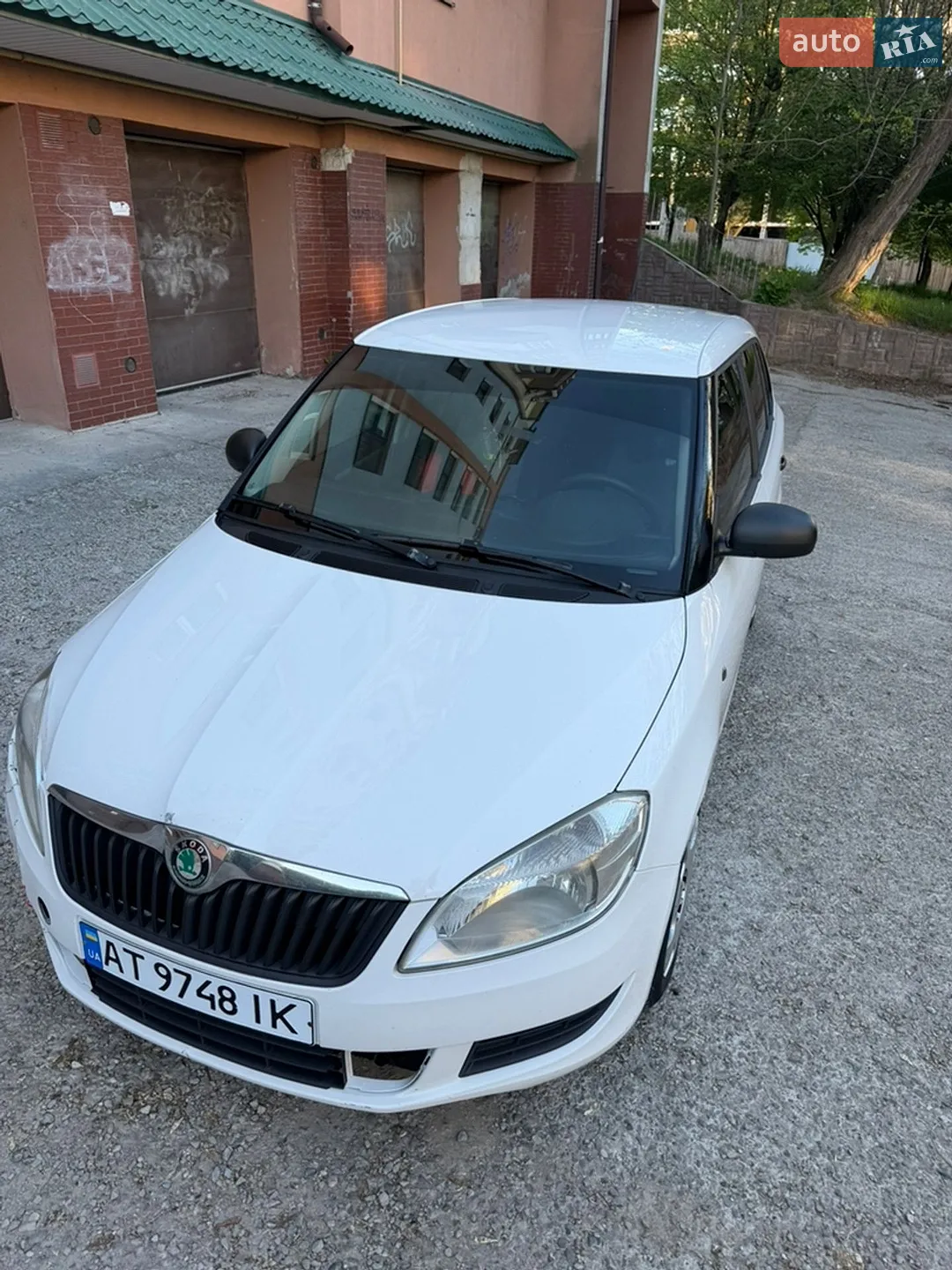 2011 Skoda Fabia - мініатюра 9