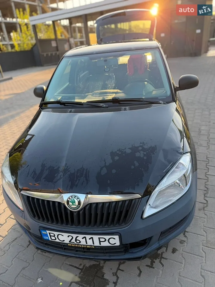 2012 Skoda Fabia - мініатюра 10