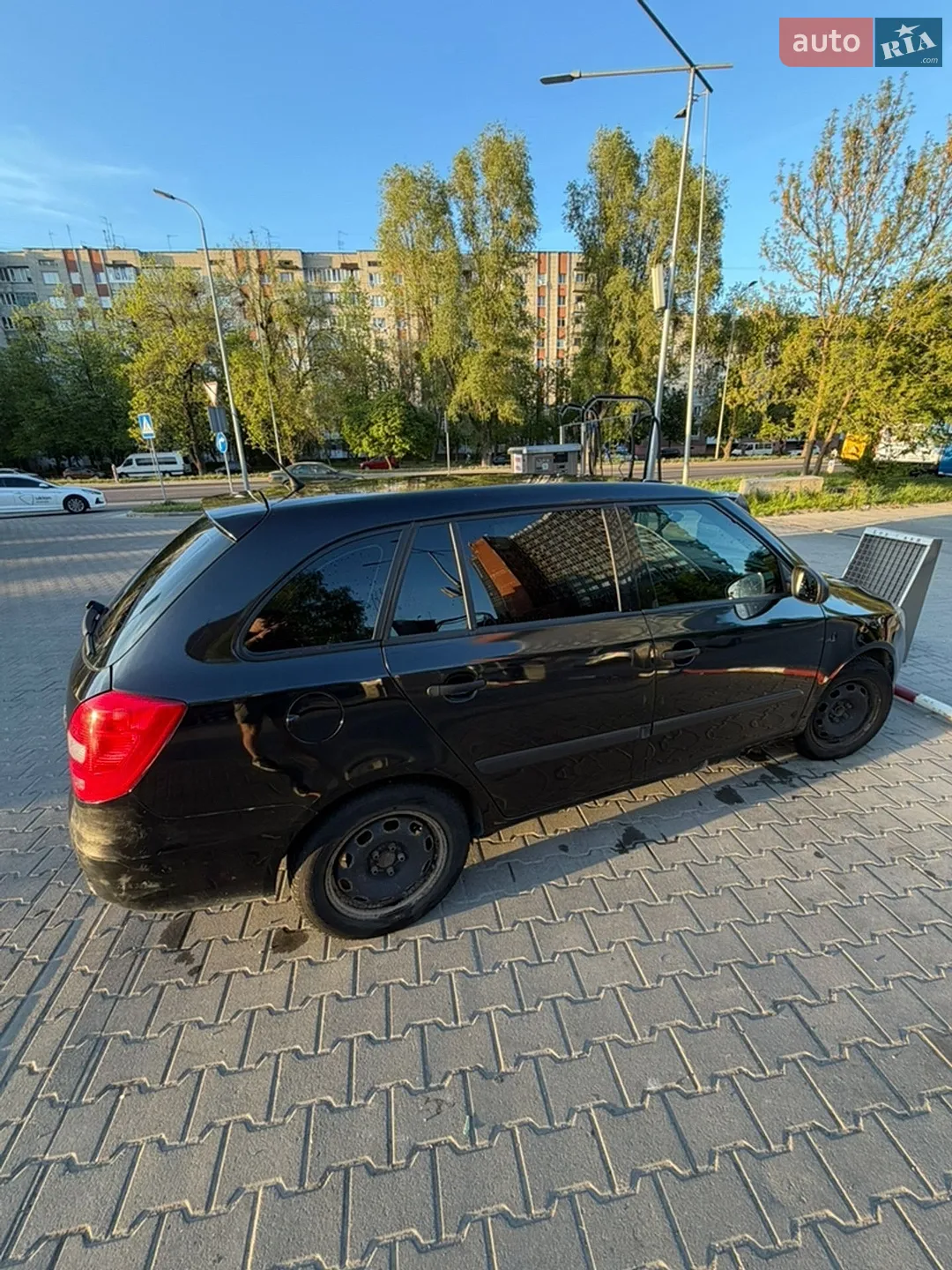 2012 Skoda Fabia - мініатюра 5