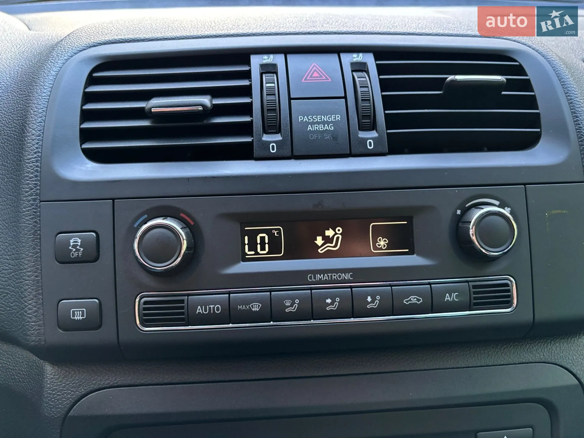 2014 Skoda Fabia - мініатюра 17