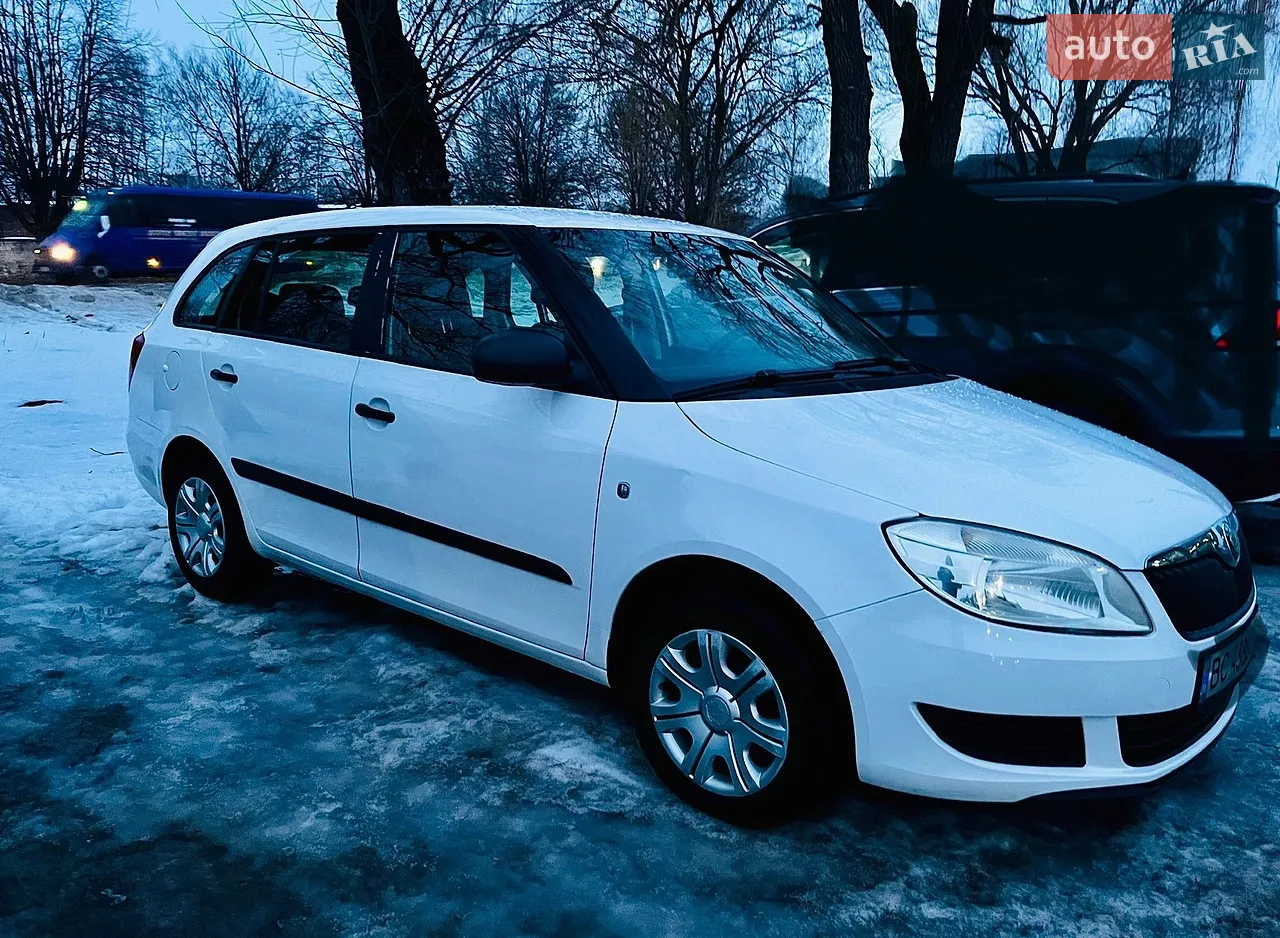 2012 Skoda Fabia - мініатюра 11