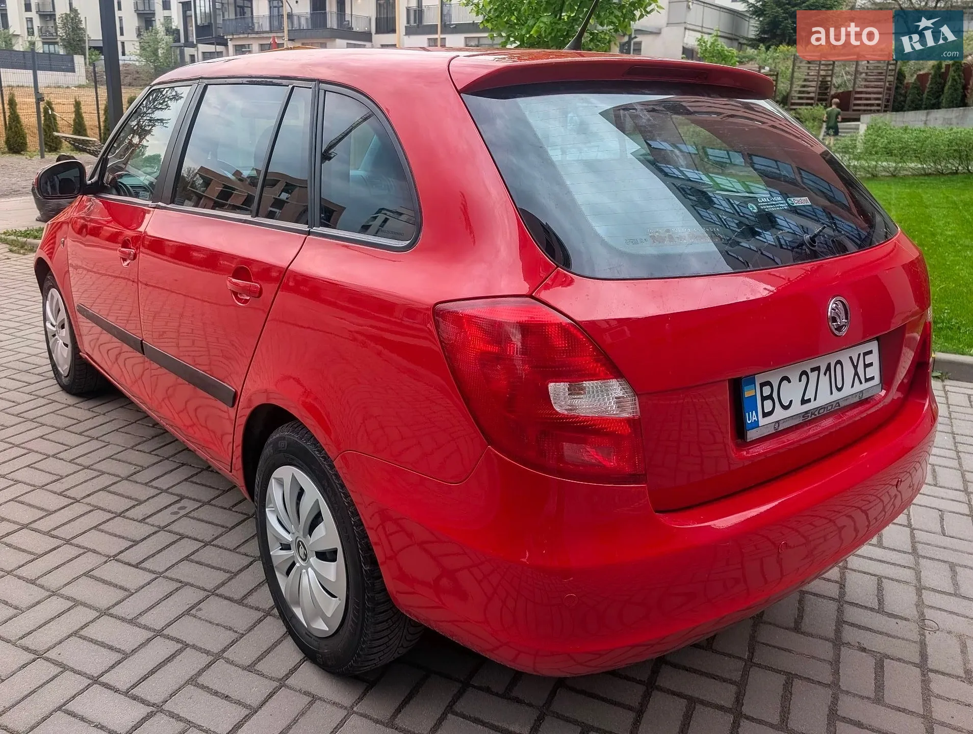 2013 Skoda Fabia - мініатюра 3