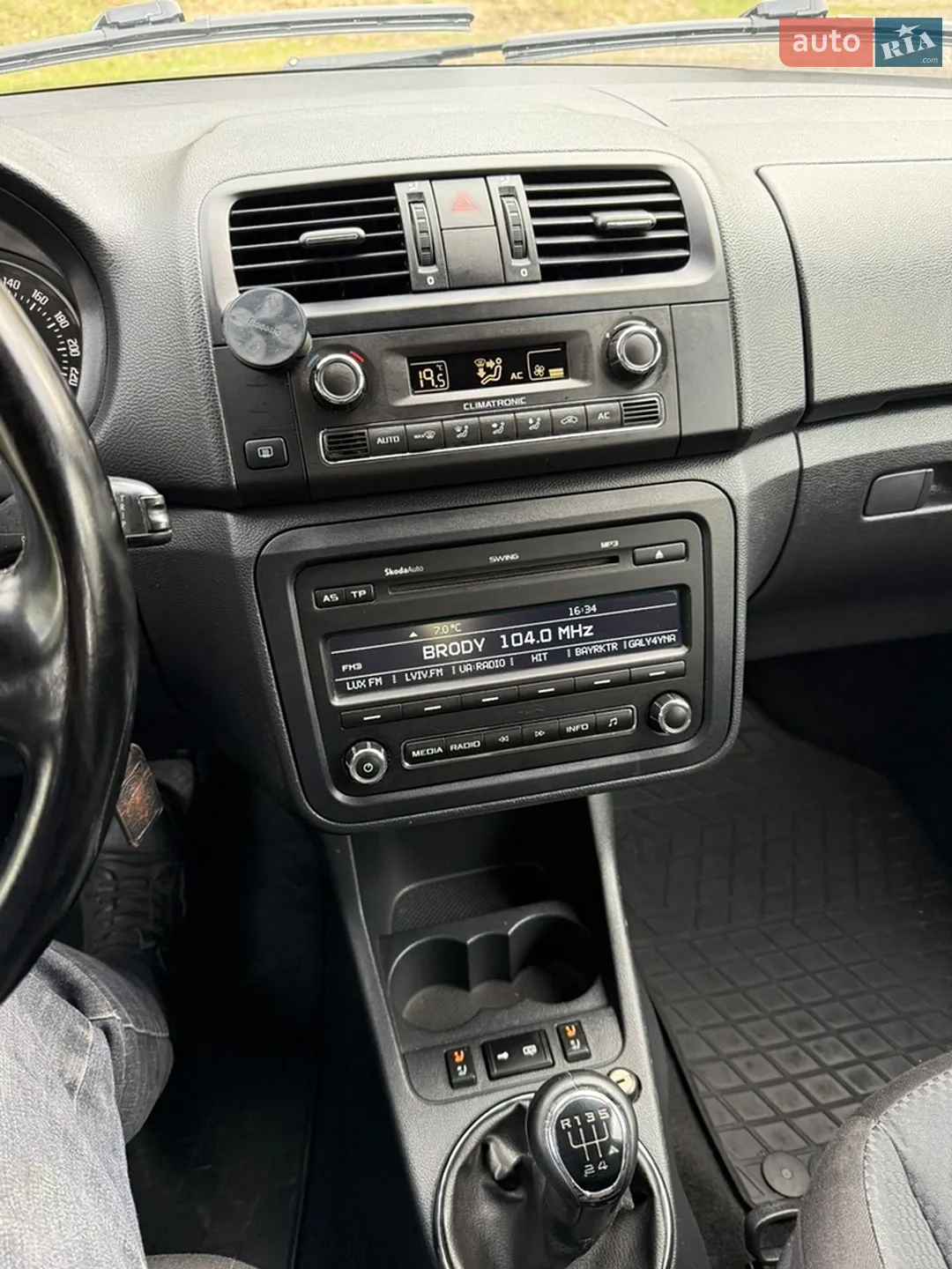 2012 Skoda Fabia - мініатюра 15