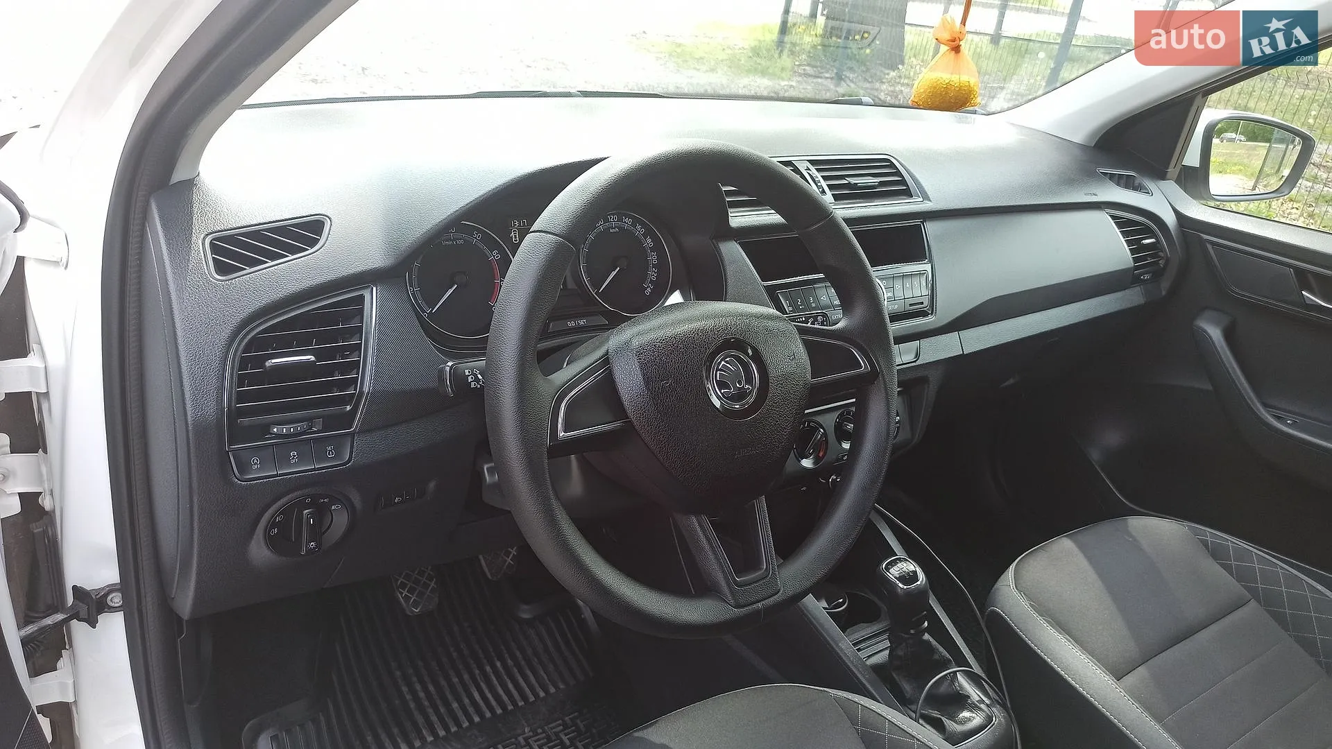 2019 Skoda Fabia - мініатюра 36
