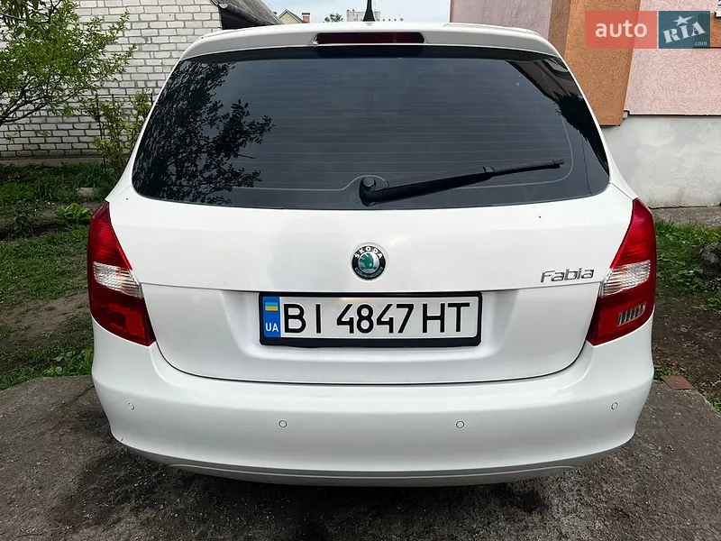 Skoda Fabia 2012 VIN TMBJS25J2C3186512 фото оголошення 4 з 47