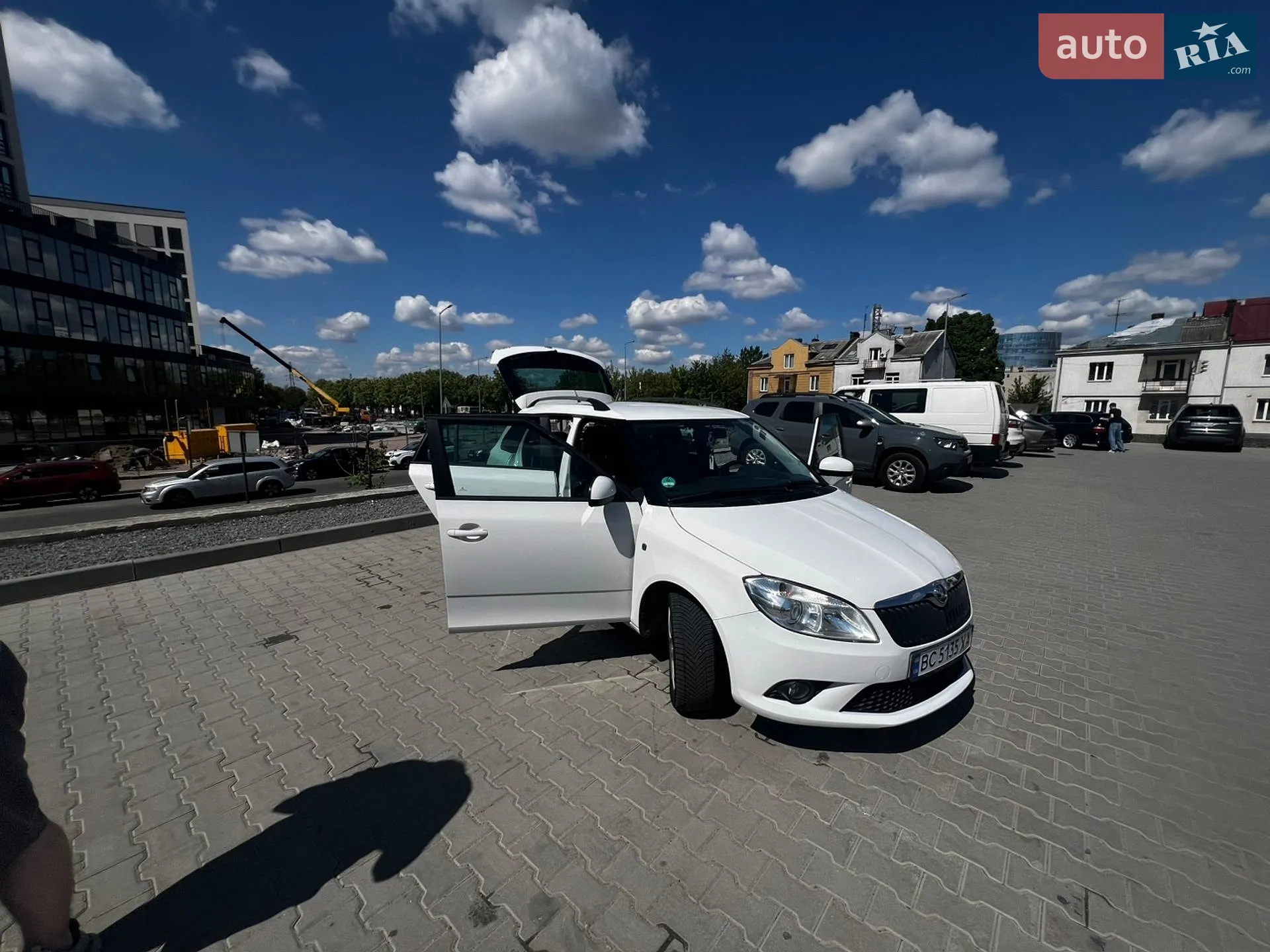 2014 Skoda Fabia - мініатюра 2