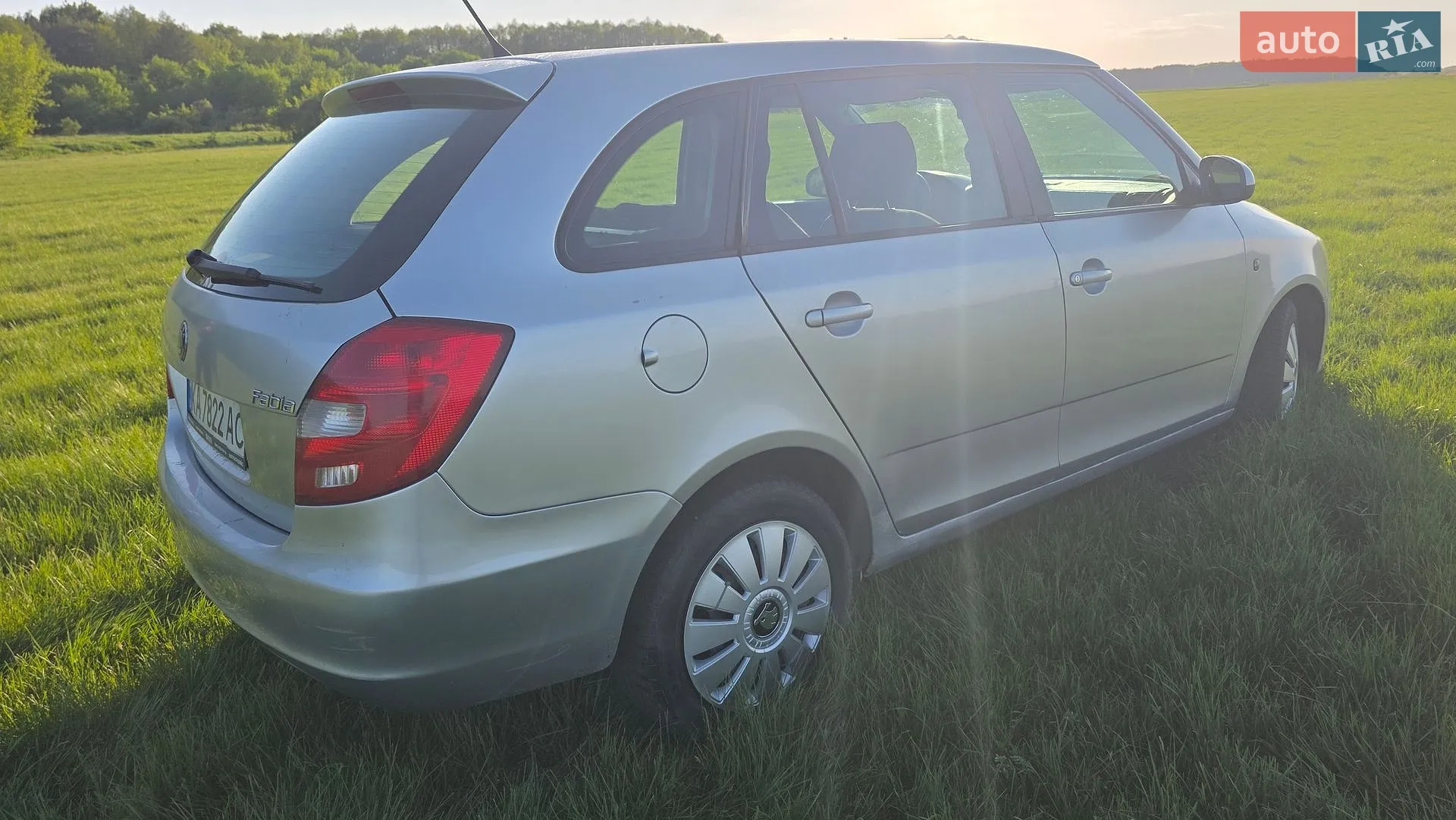 2011 Skoda Fabia - мініатюра 8