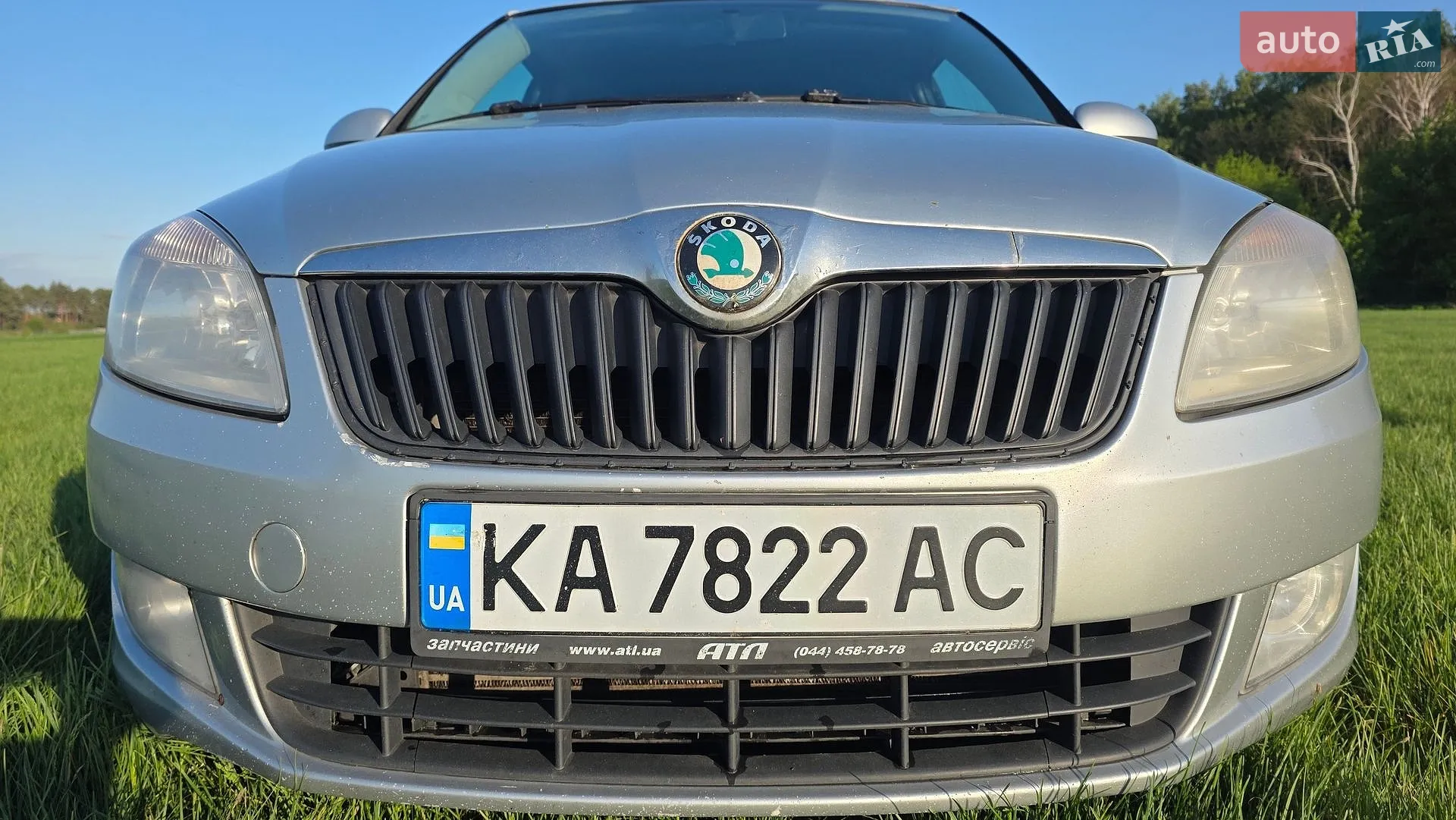 2011 Skoda Fabia - мініатюра 2