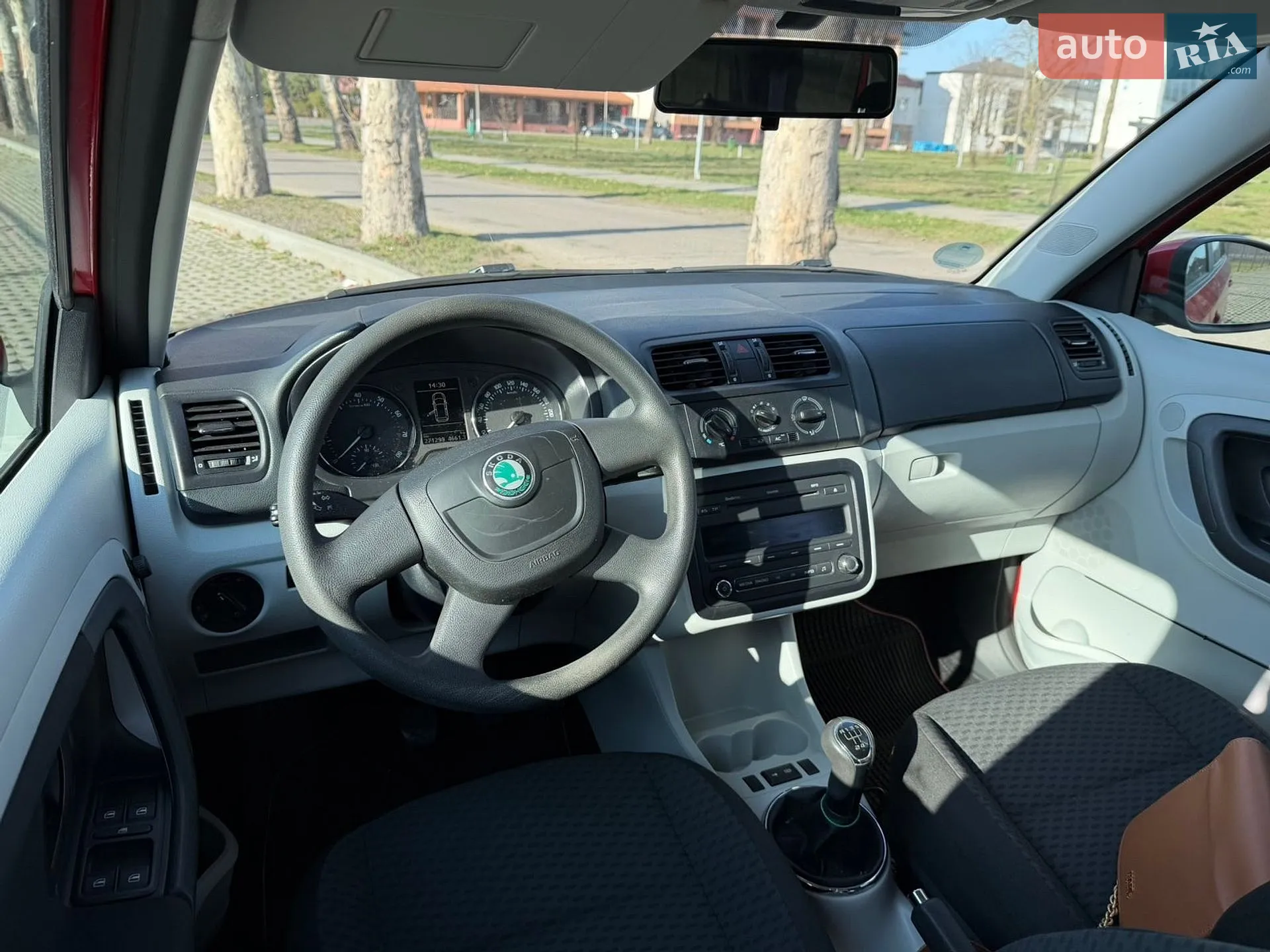 2010 Skoda Fabia - мініатюра 19