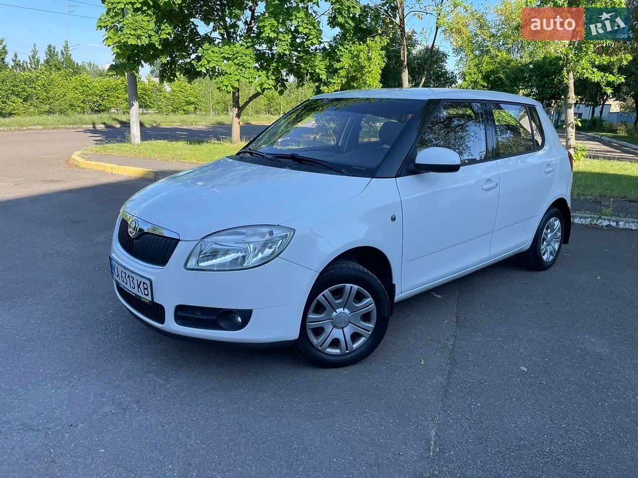 2010 Skoda Fabia - мініатюра 20