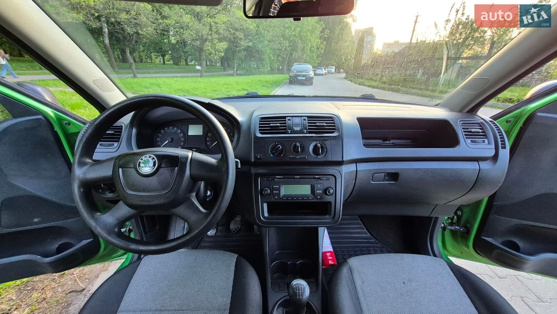 2010 Skoda Fabia - мініатюра 12