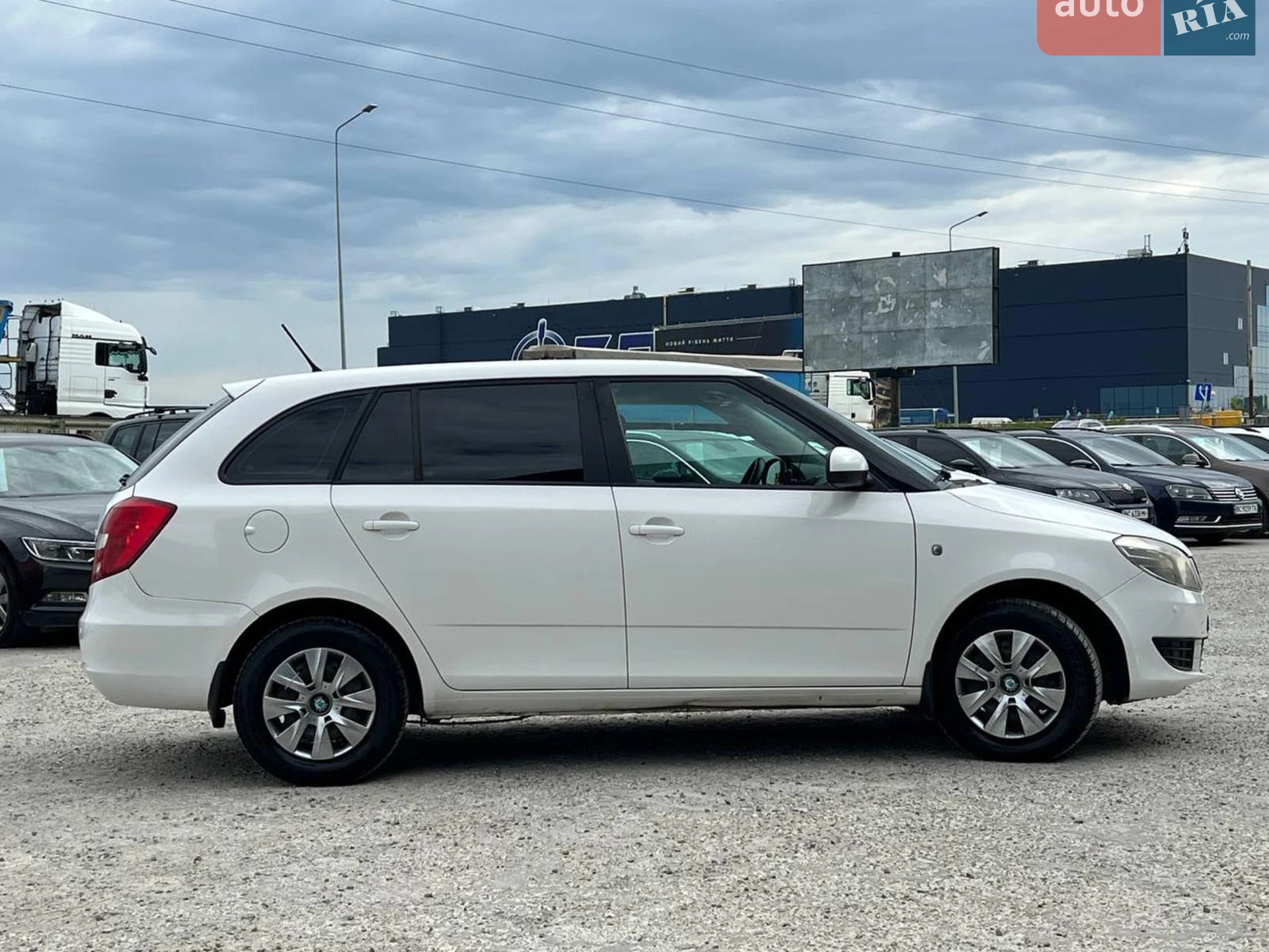 2014 Skoda Fabia - мініатюра 11