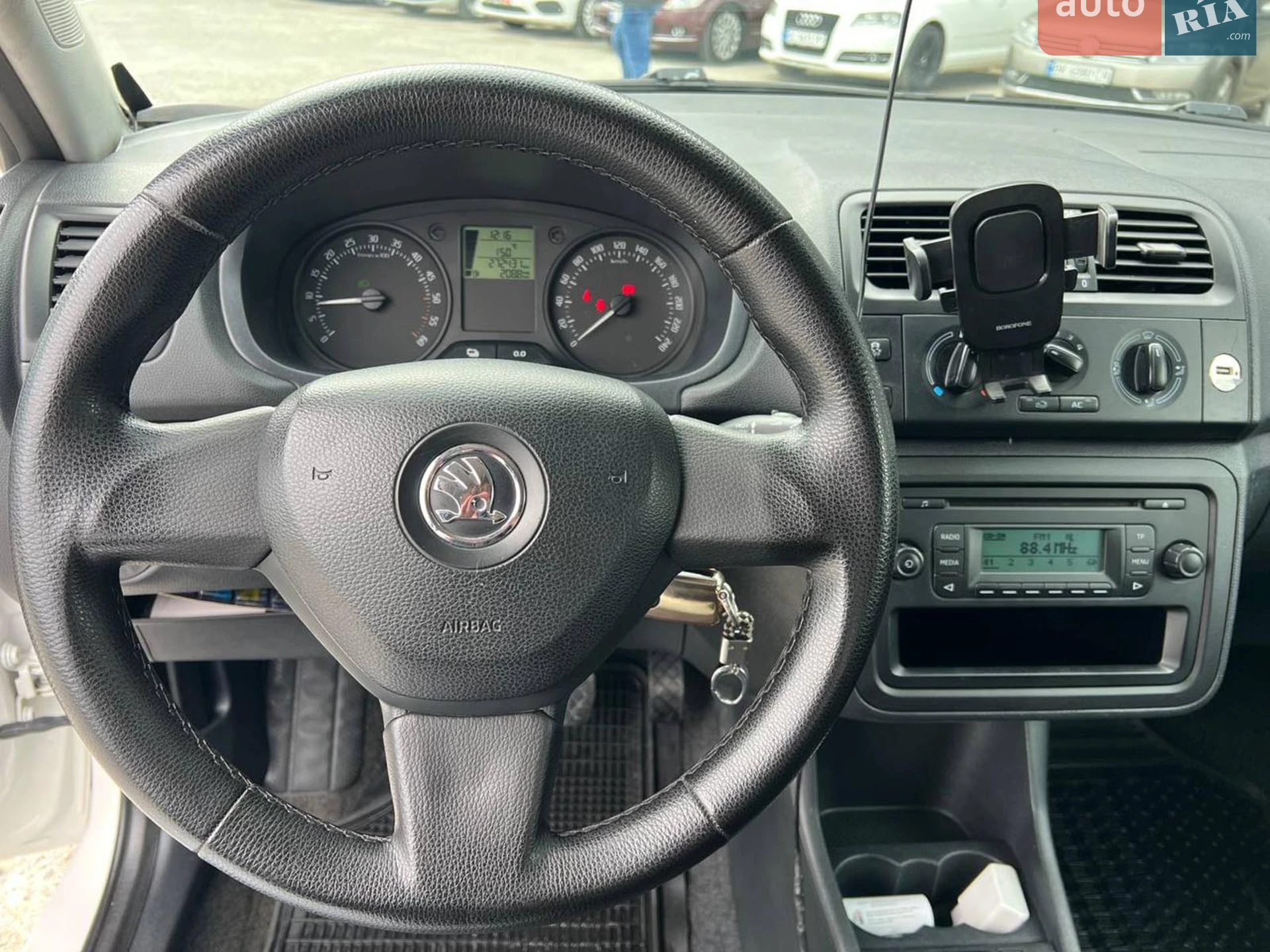 2014 Skoda Fabia - мініатюра 23