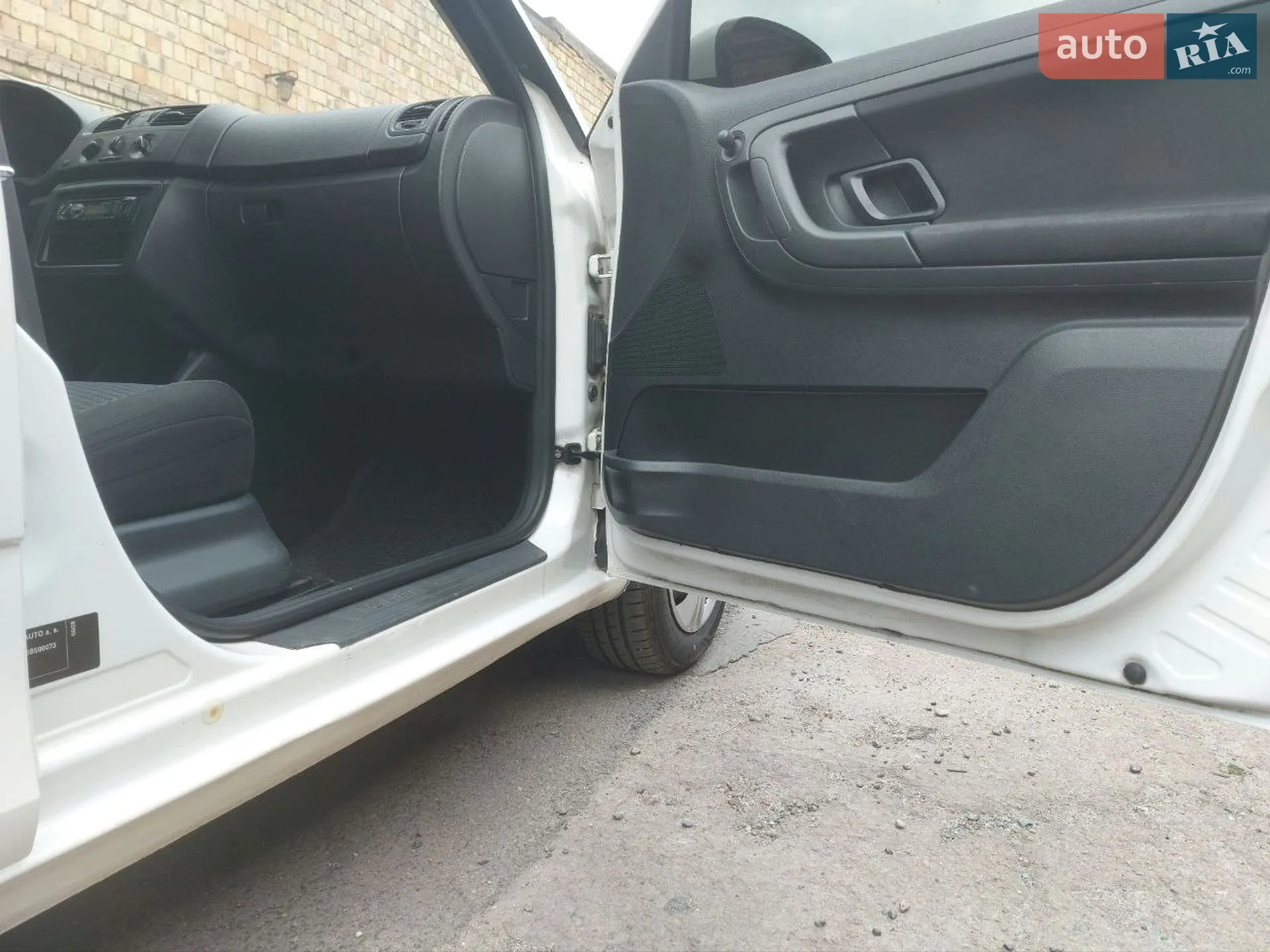 2012 Skoda Fabia - мініатюра 13
