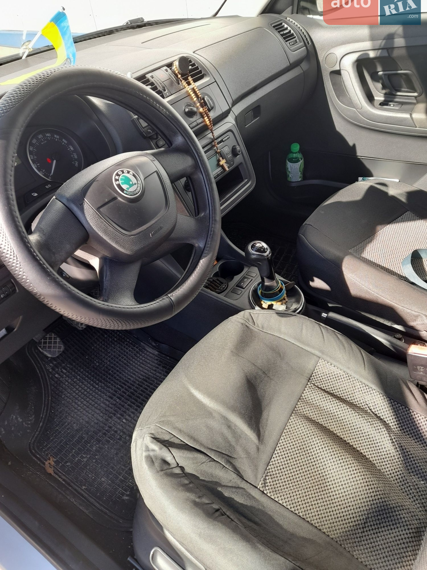 2011 Skoda Fabia - мініатюра 8