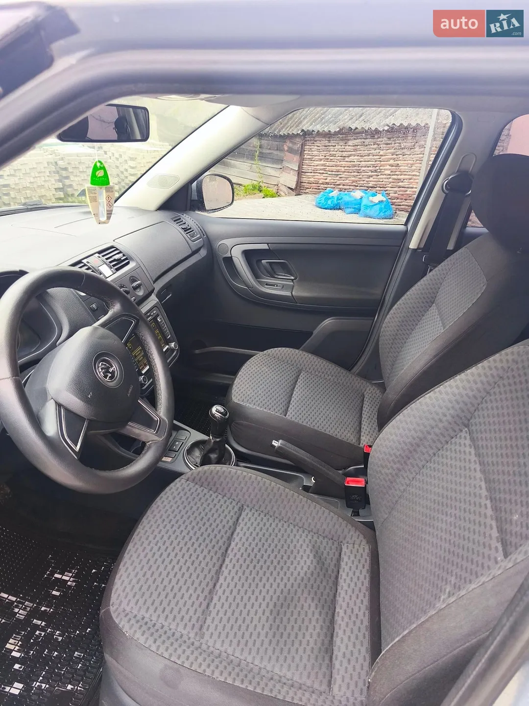 2014 Skoda Fabia - мініатюра 5