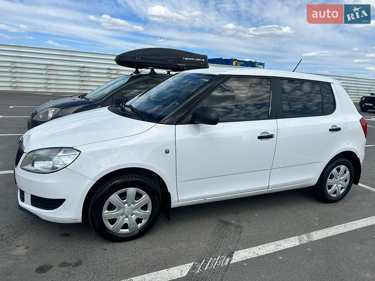 2015 Skoda Fabia - мініатюра 18