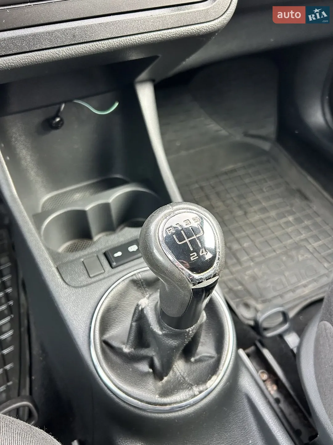 2010 Skoda Fabia - мініатюра 19