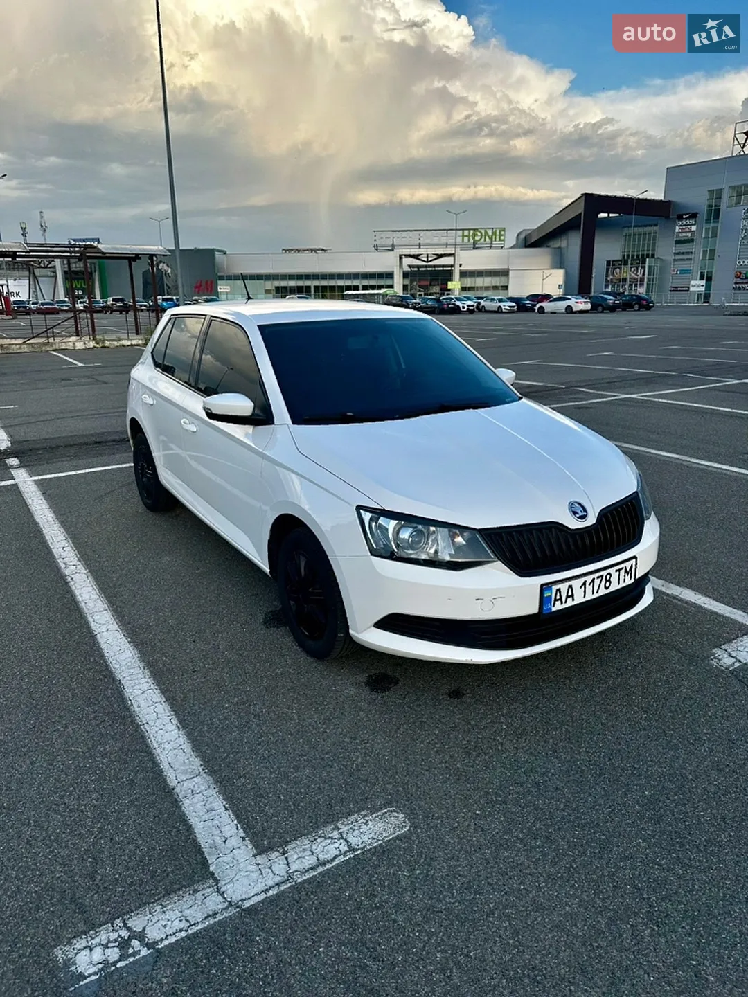 2018 Skoda Fabia - мініатюра 2