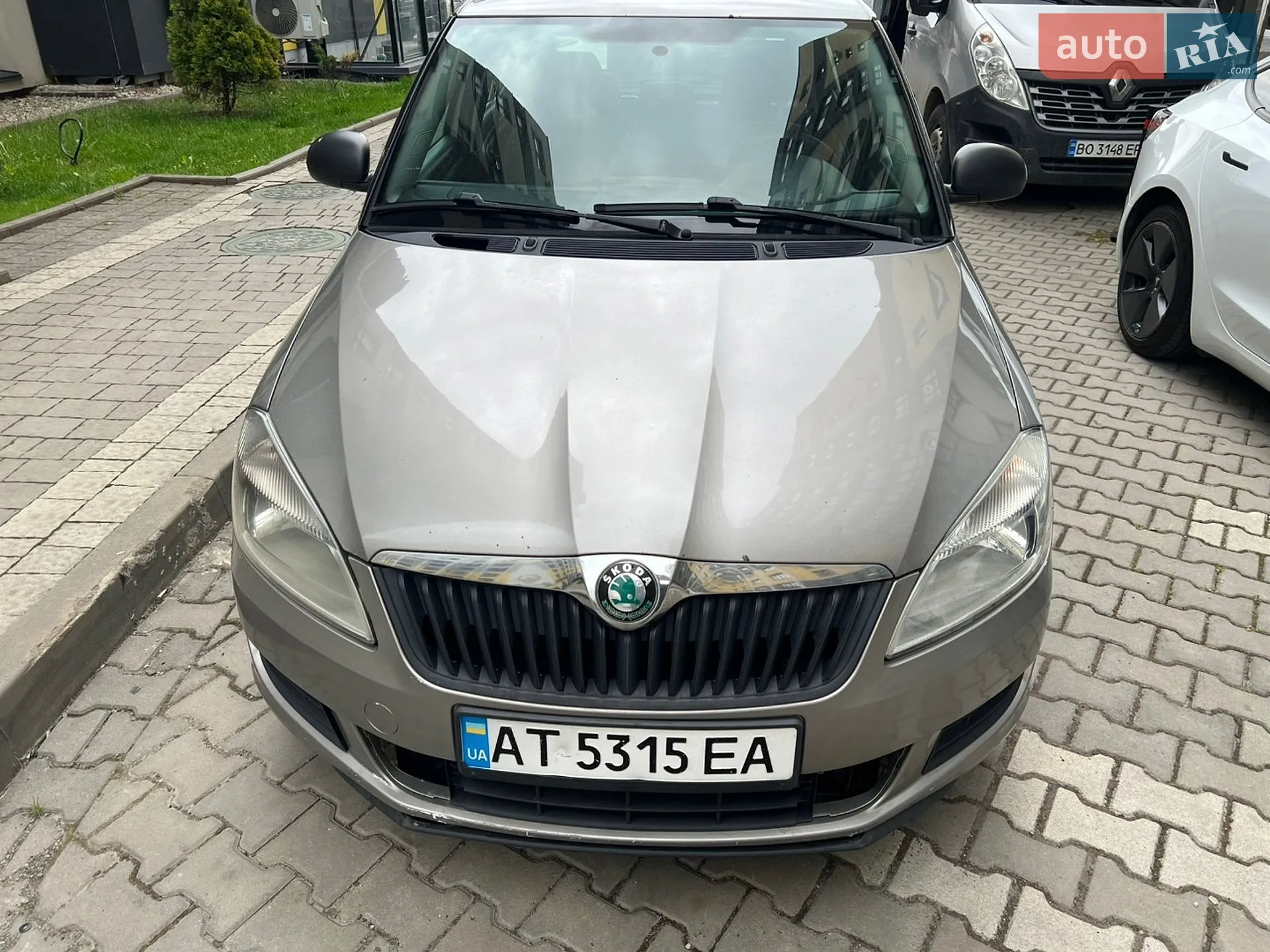 2012 Skoda Fabia - мініатюра 3