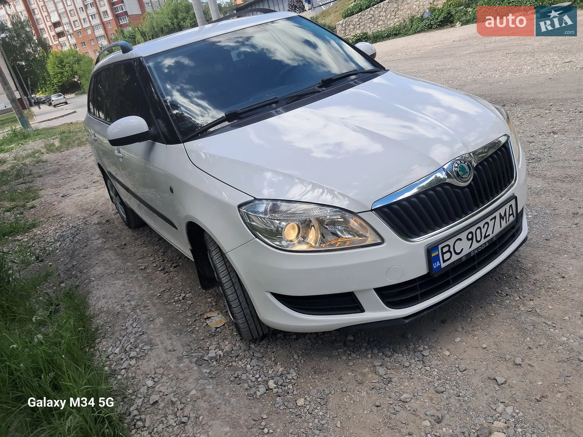 2013 Skoda Fabia - мініатюра 2