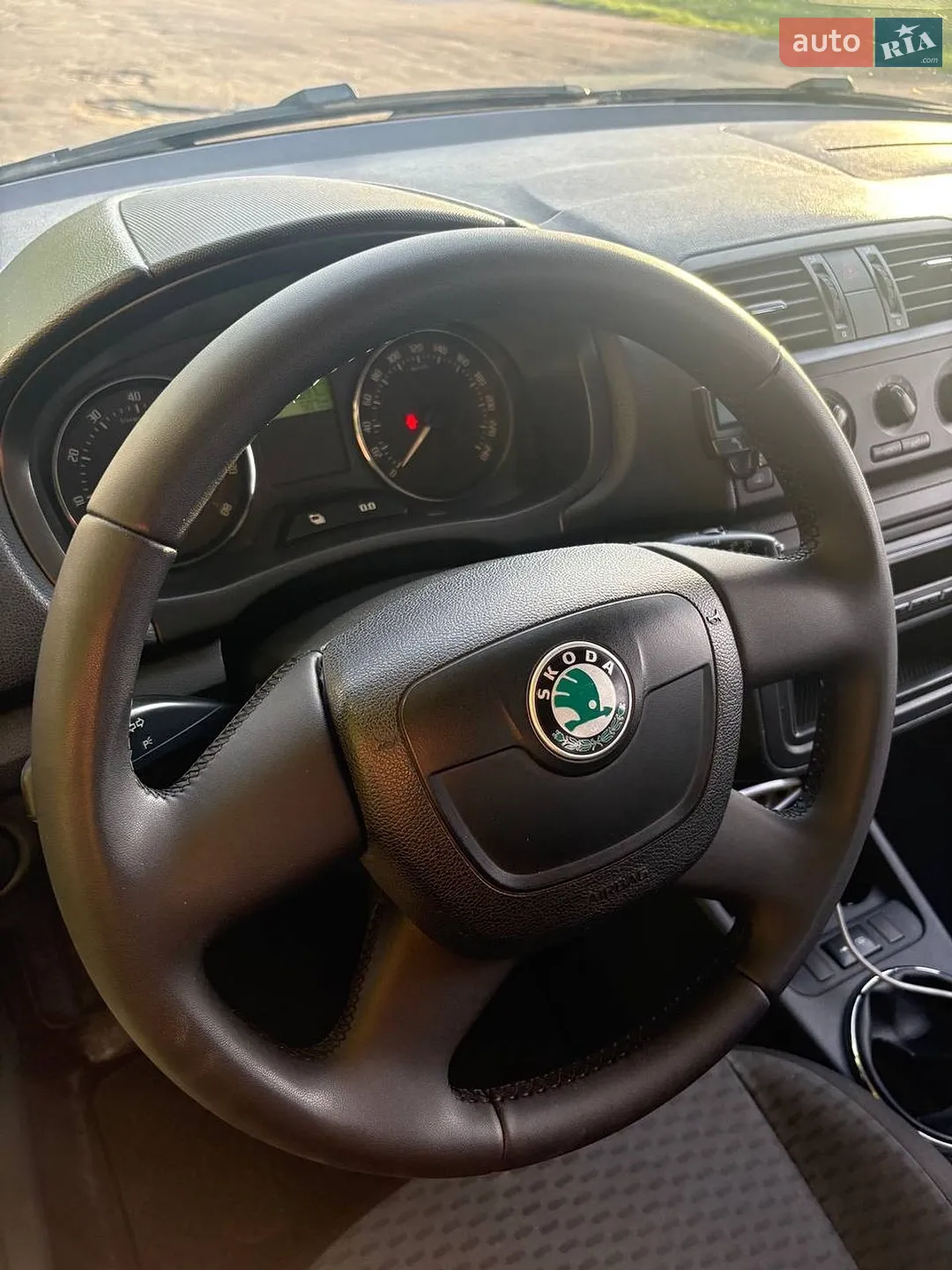 2012 Skoda Fabia - мініатюра 6