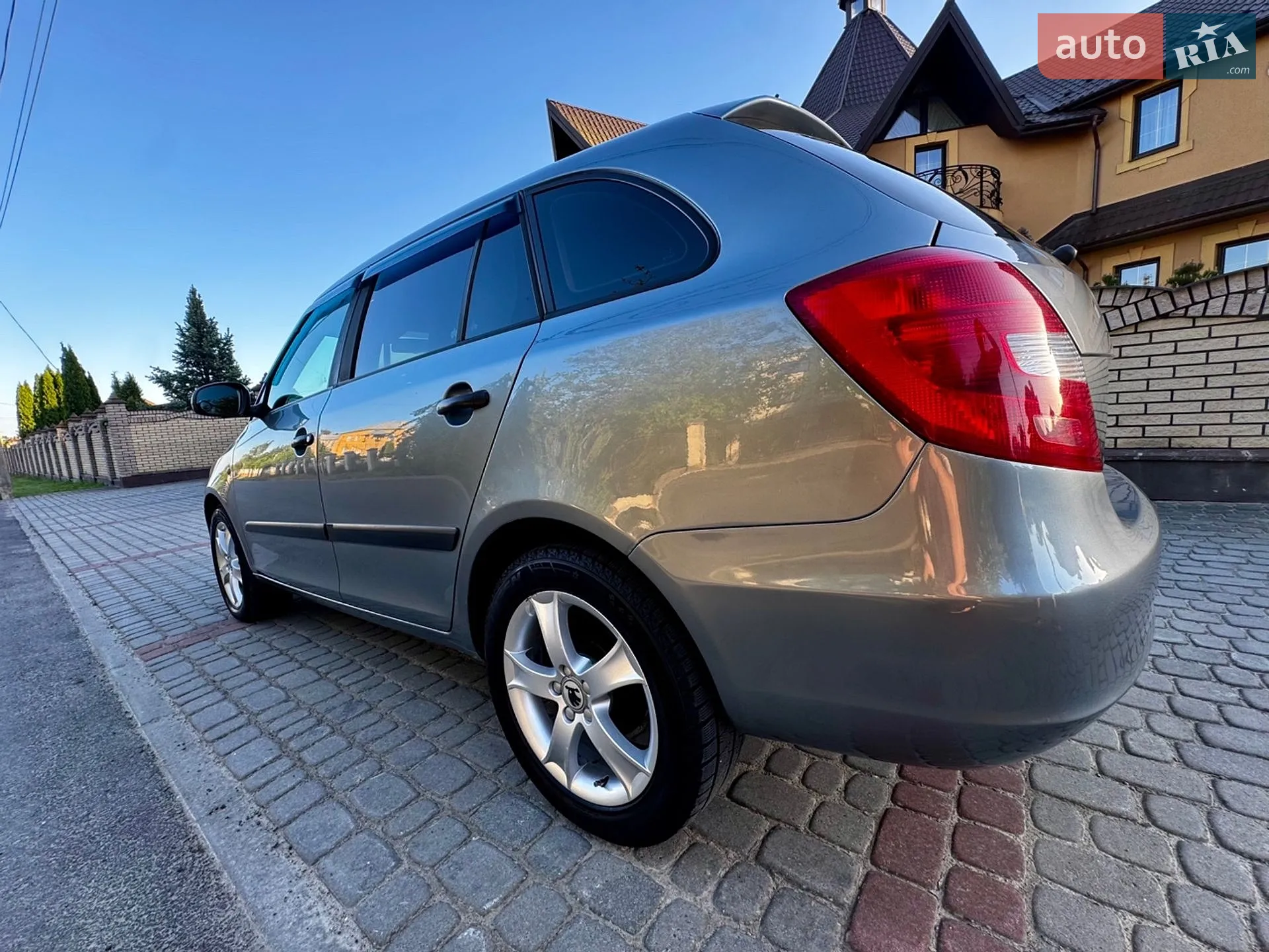 2012 Skoda Fabia - мініатюра 20