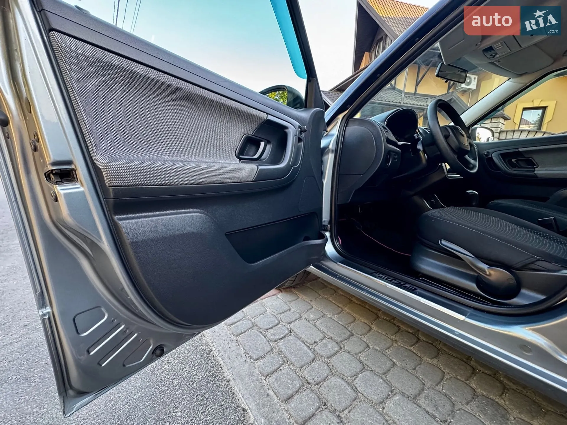 2012 Skoda Fabia - мініатюра 26