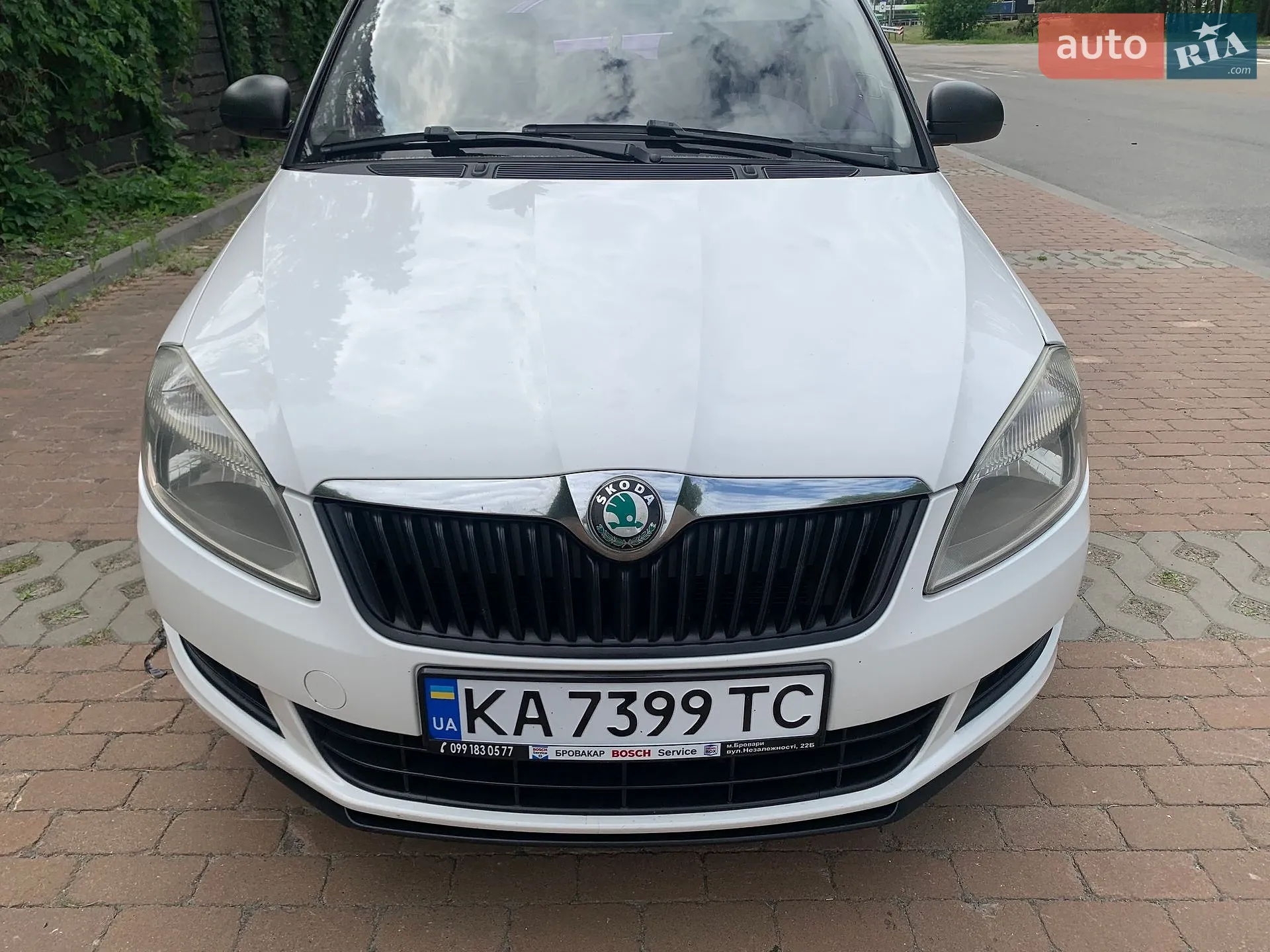 2011 Skoda Fabia - мініатюра 8