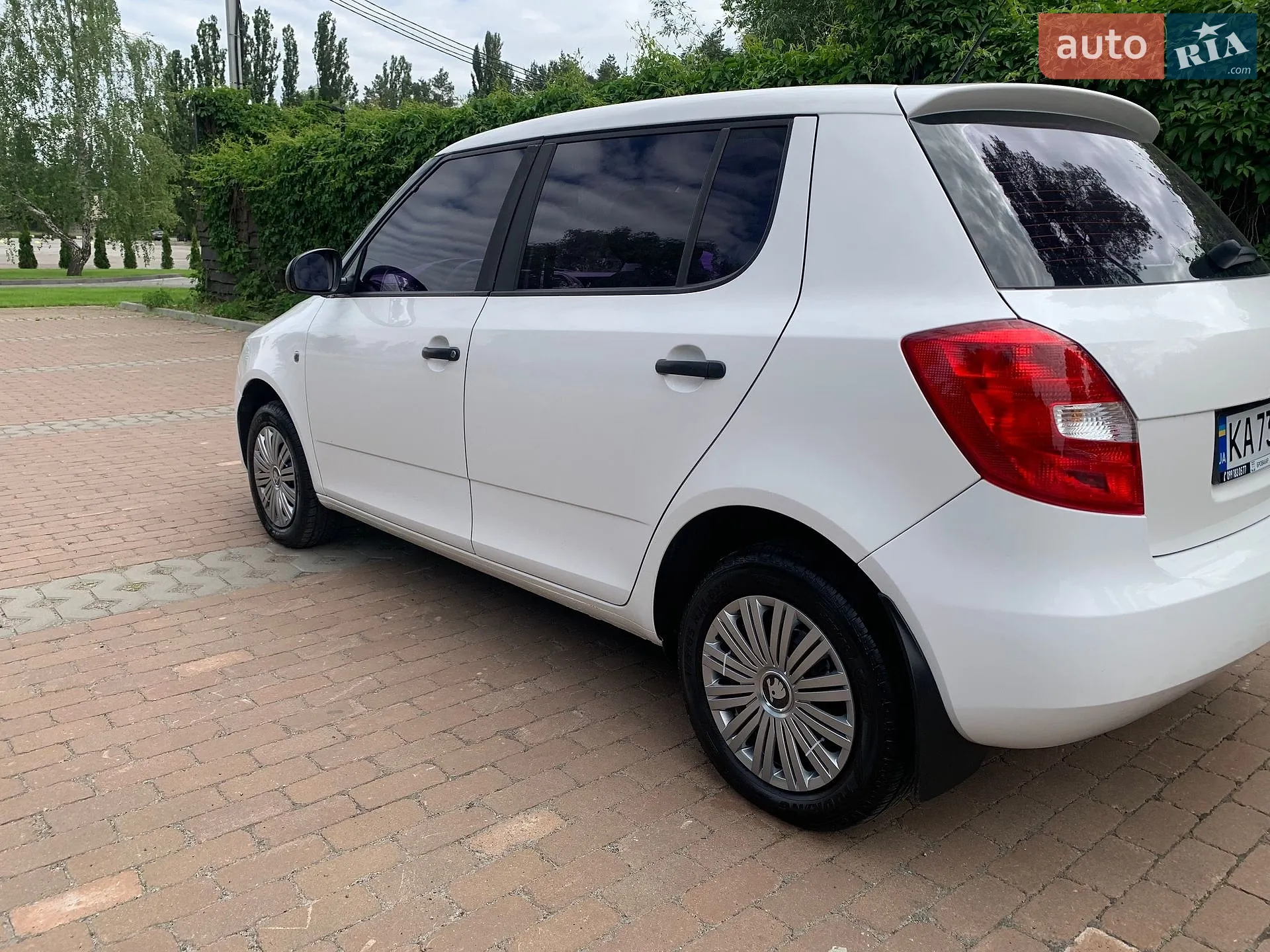 2011 Skoda Fabia - мініатюра 27