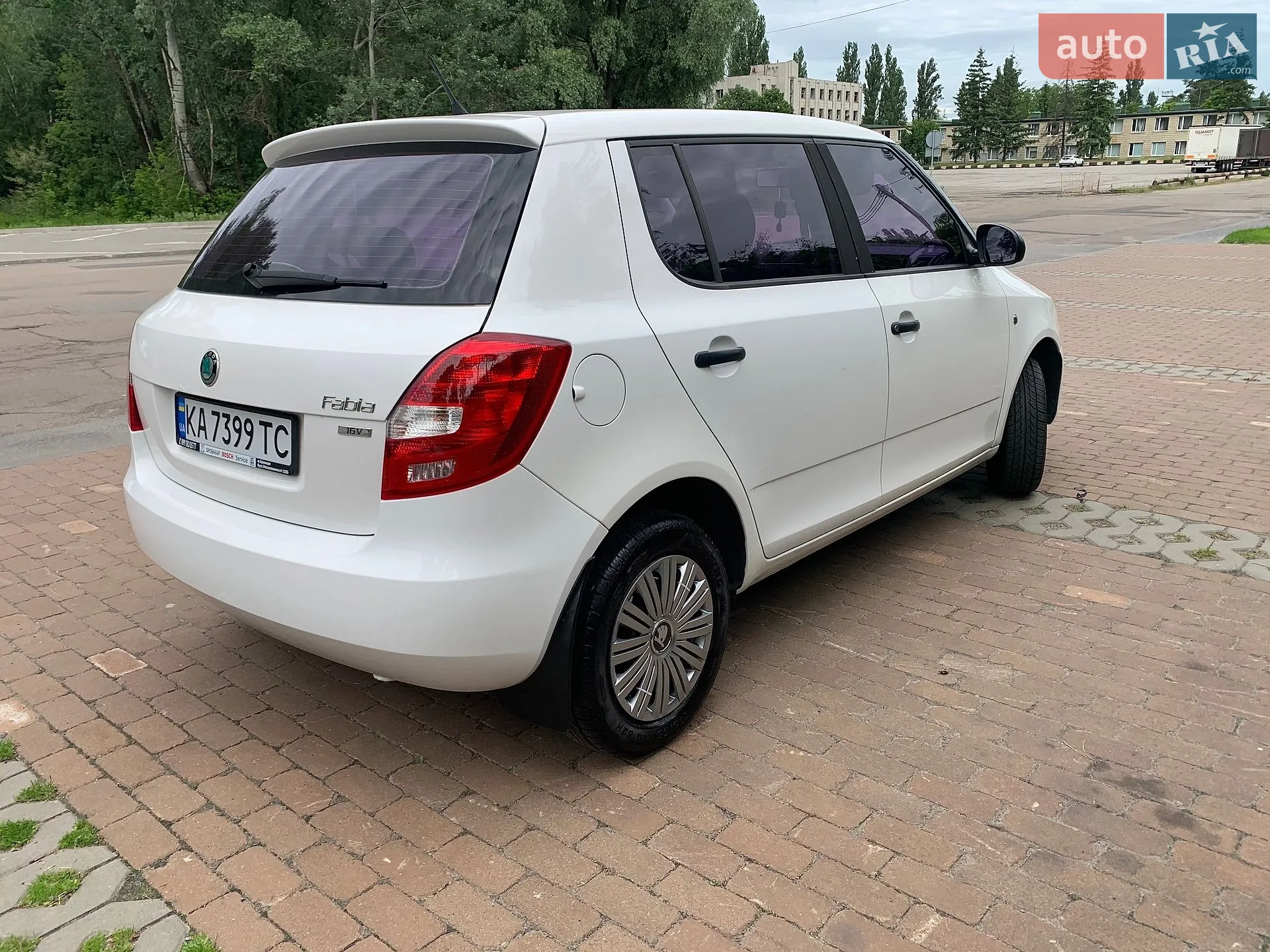 2011 Skoda Fabia - мініатюра 42
