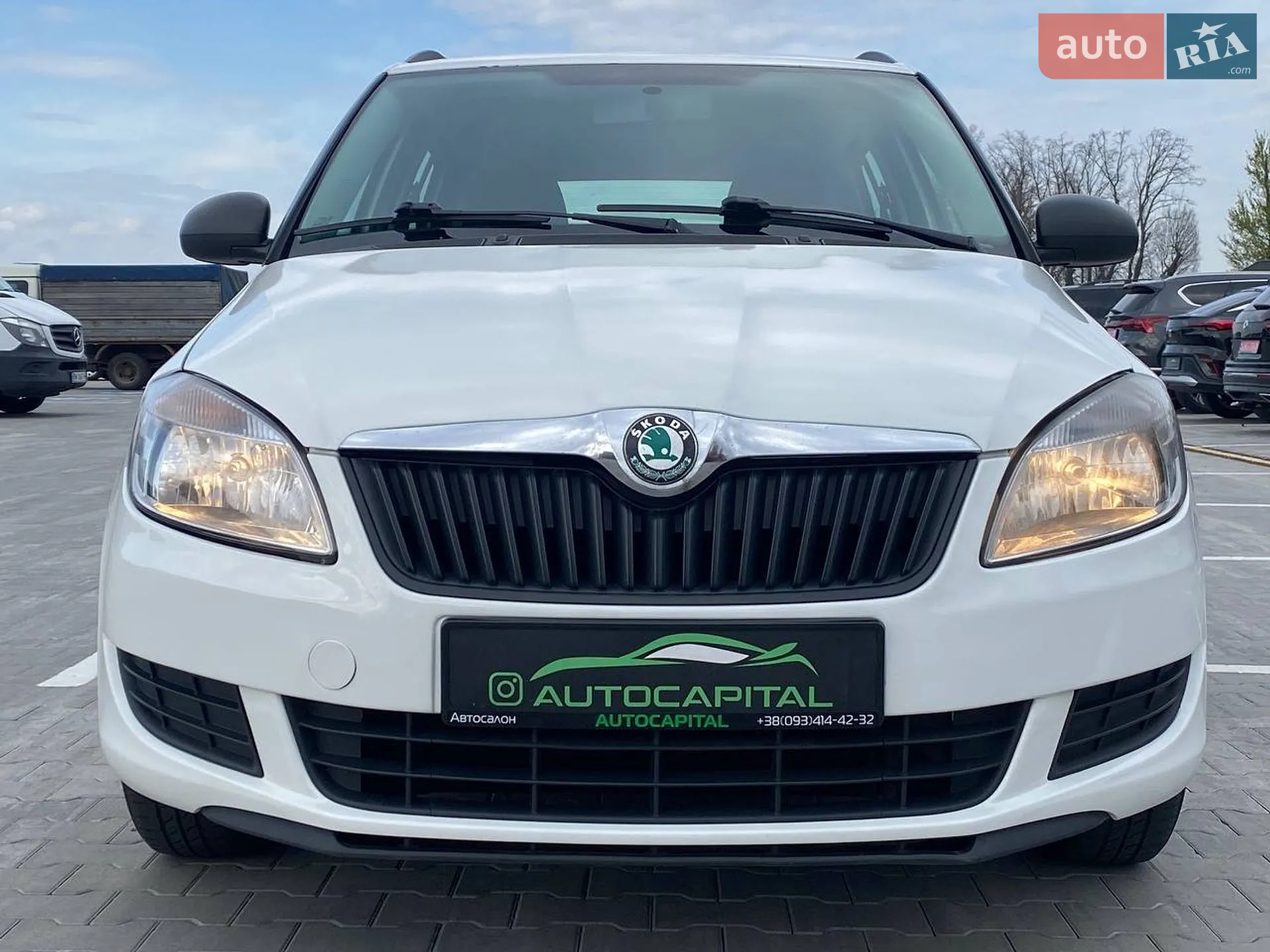 2011 Skoda Fabia - мініатюра 5