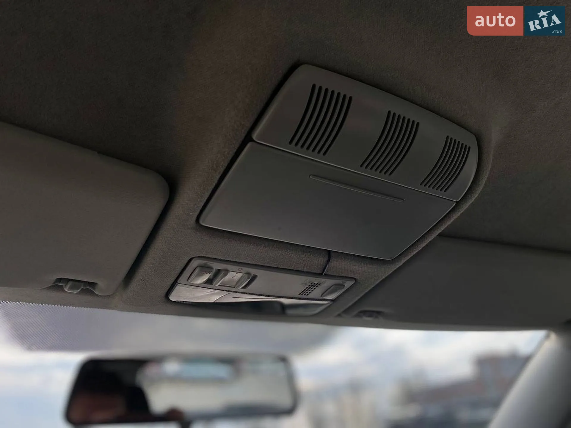 2011 Skoda Fabia - мініатюра 38