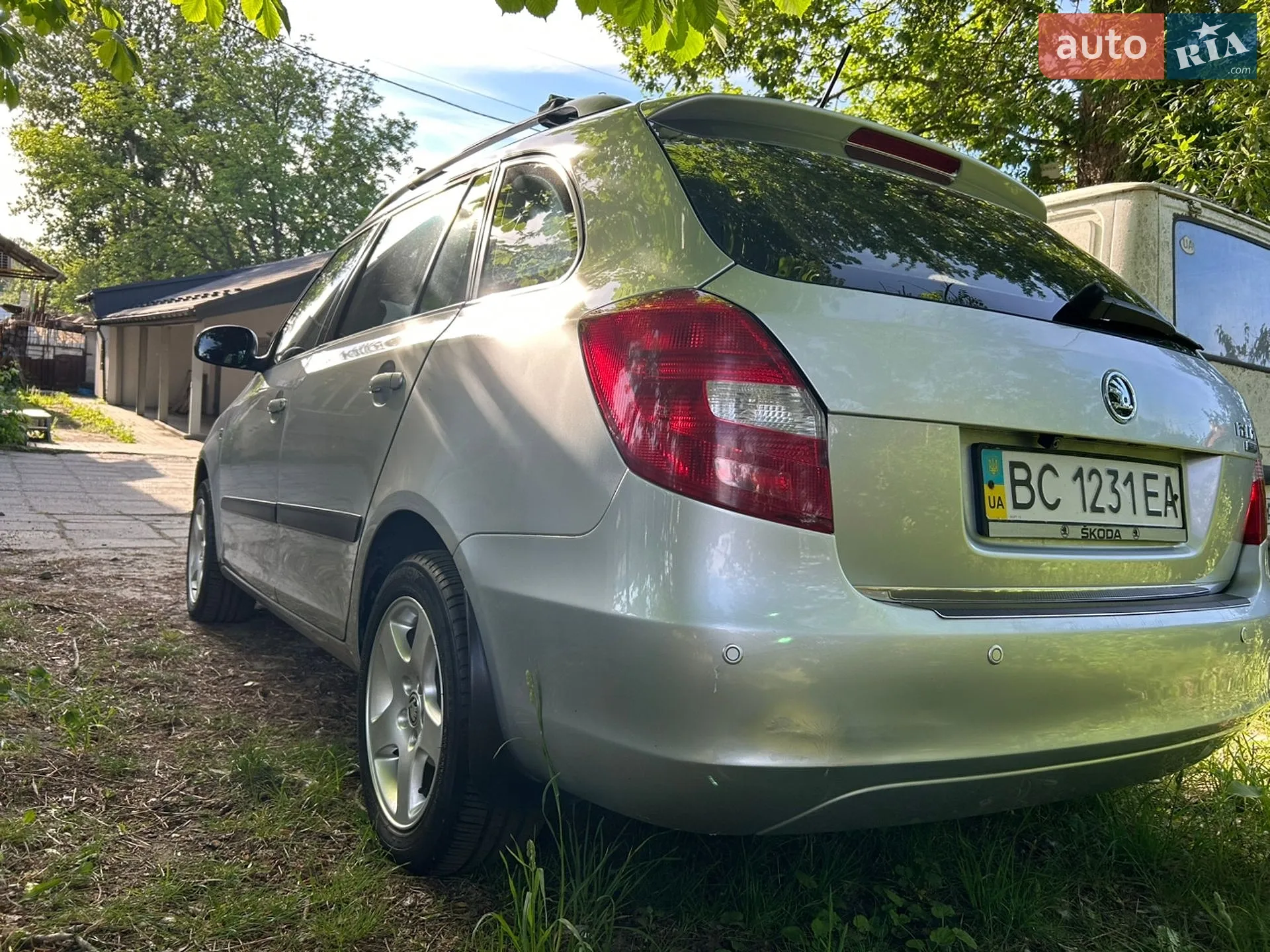 2010 Skoda Fabia - мініатюра 4
