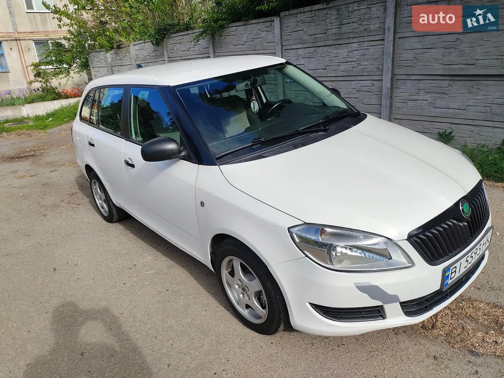 2010 Skoda Fabia - мініатюра 8