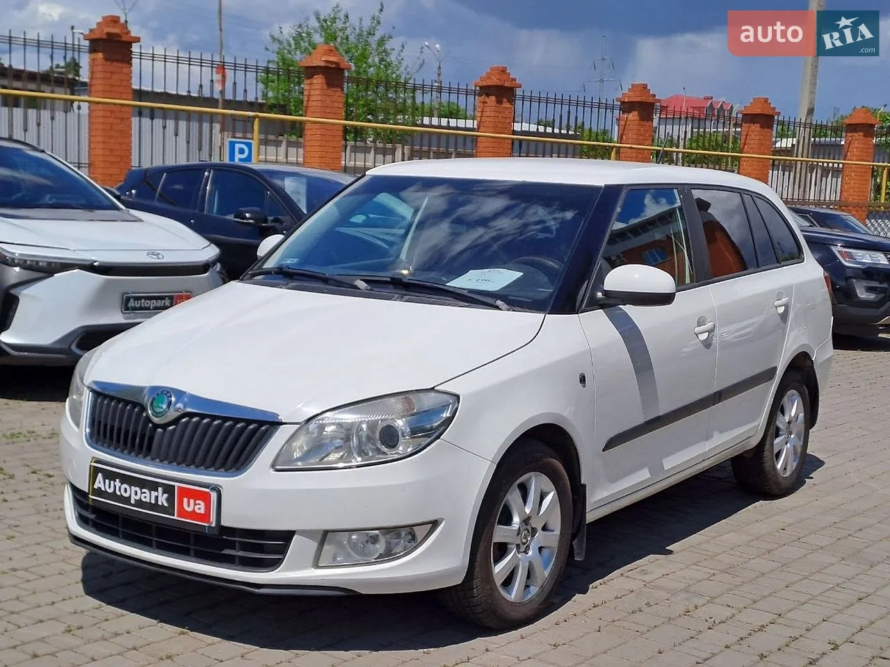 2012 Skoda Fabia - мініатюра 7
