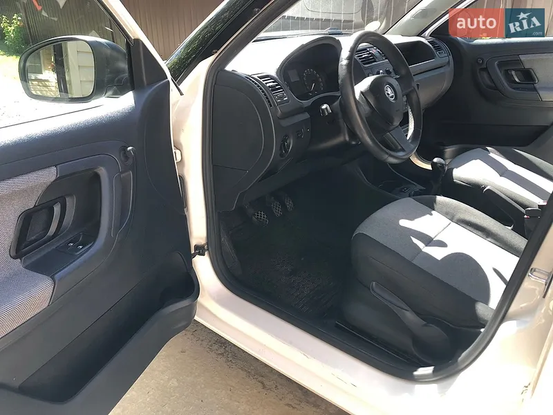 Skoda Fabia 2013 VIN TMB1SB5J3E3072585 фото оголошення 15 з 61