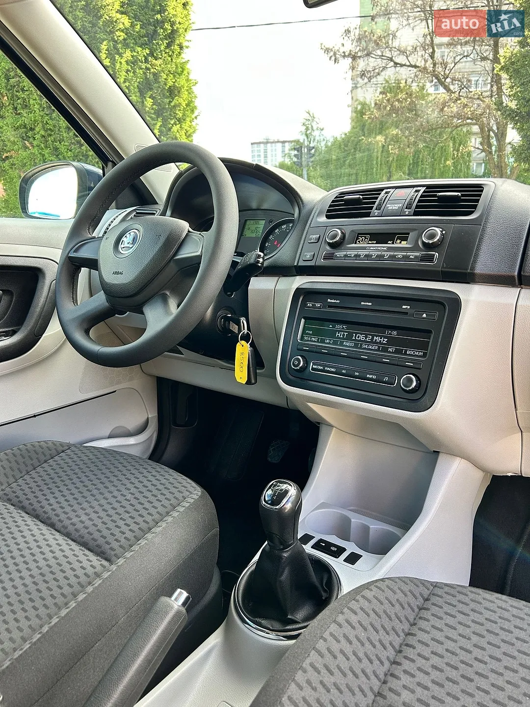 2013 Skoda Fabia - мініатюра 28