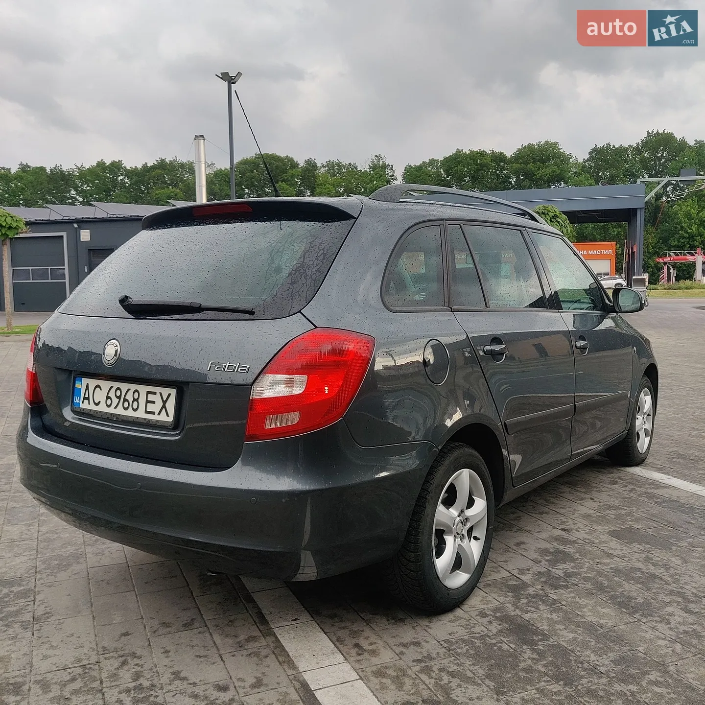 2010 Skoda Fabia - мініатюра 9