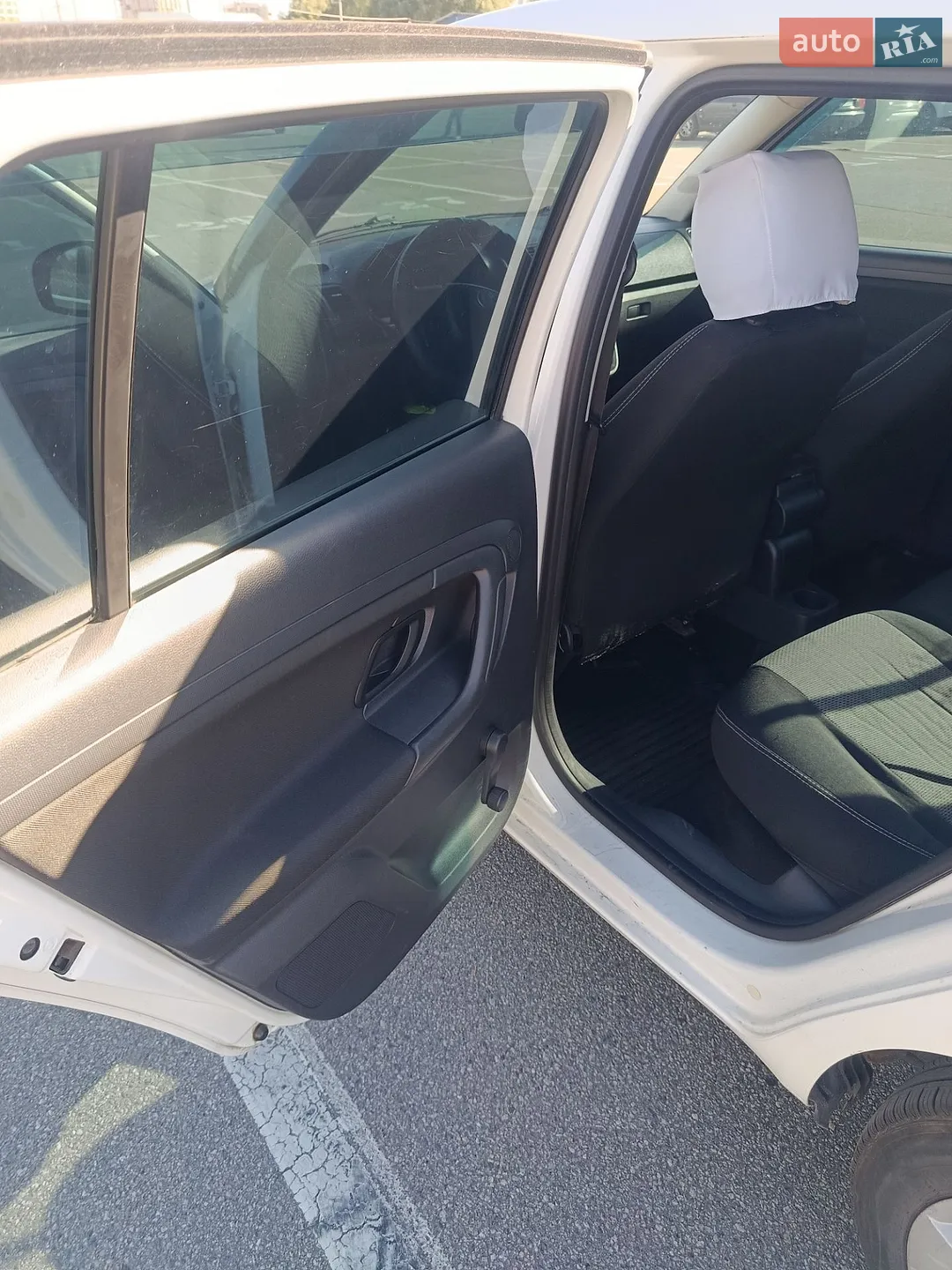 2012 Skoda Fabia - мініатюра 11