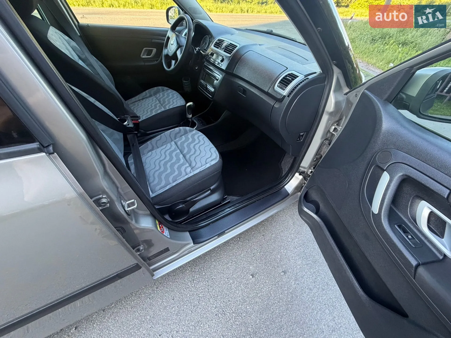 2010 Skoda Fabia - мініатюра 20