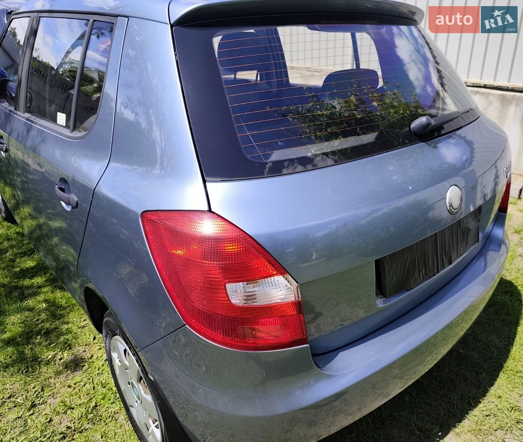 2010 Skoda Fabia - мініатюра 7